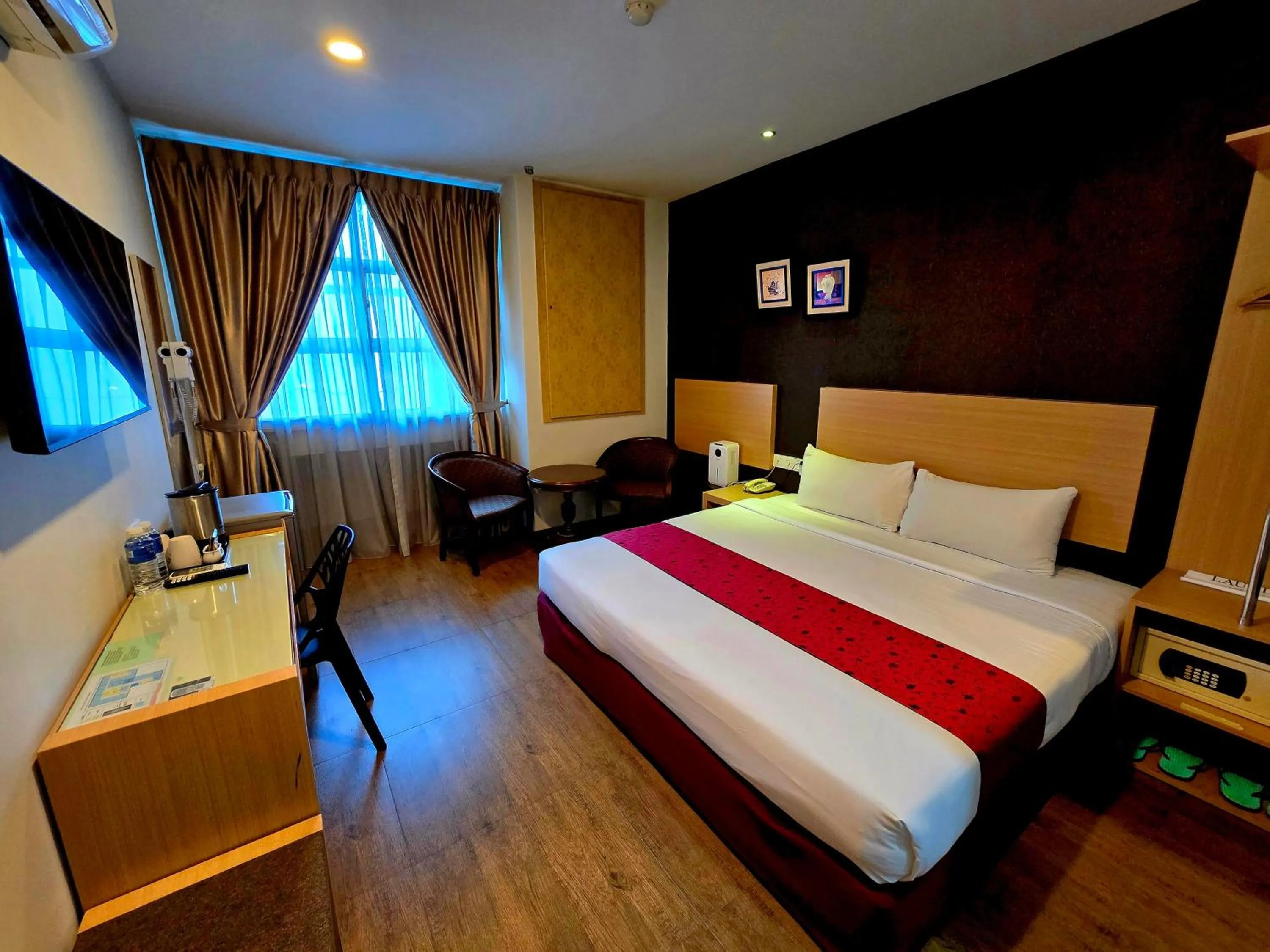 Bed in Eight Days Boutique Hotel - Permas Jaya