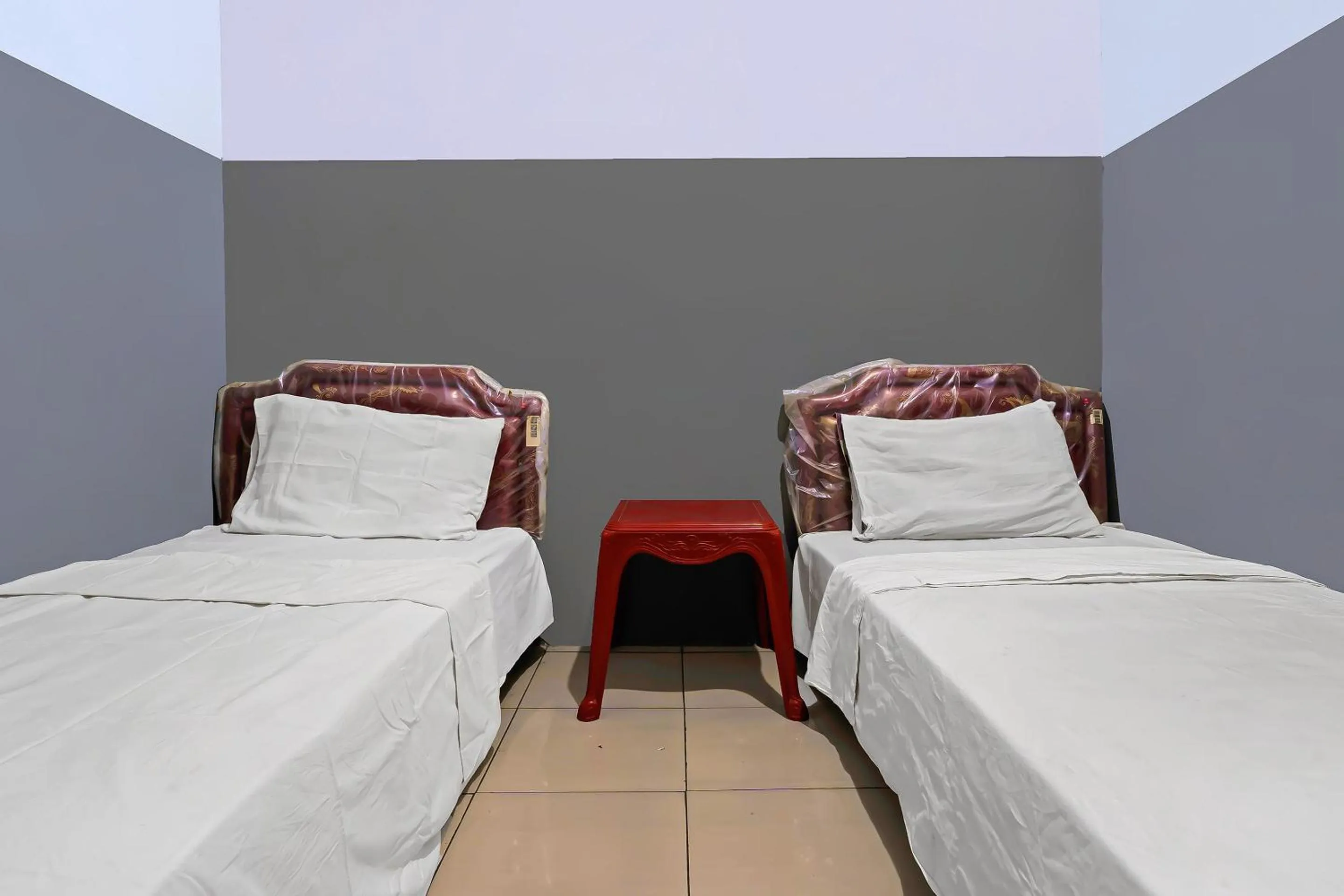 Bedroom in Hotel O Santana Residence Syariah