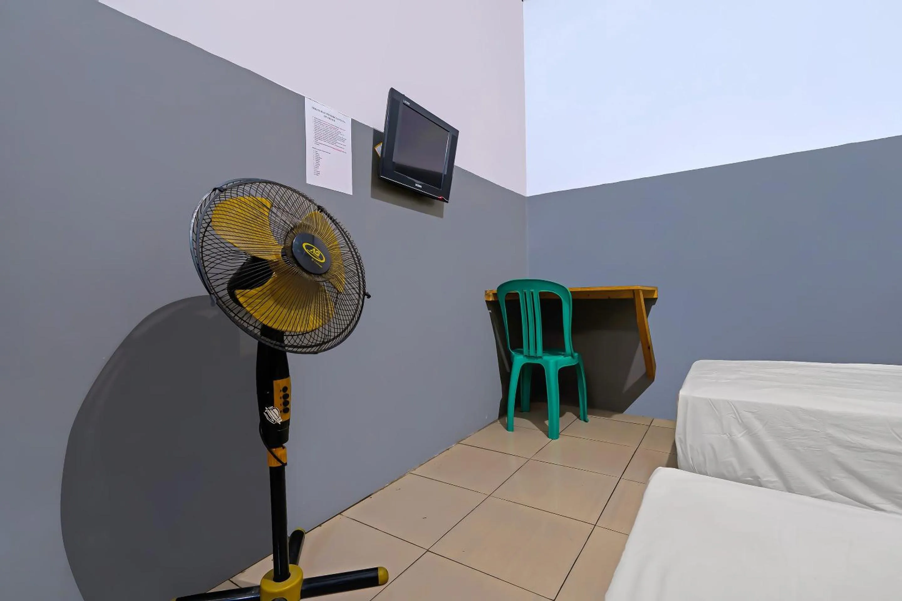 Bedroom in Hotel O Santana Residence Syariah