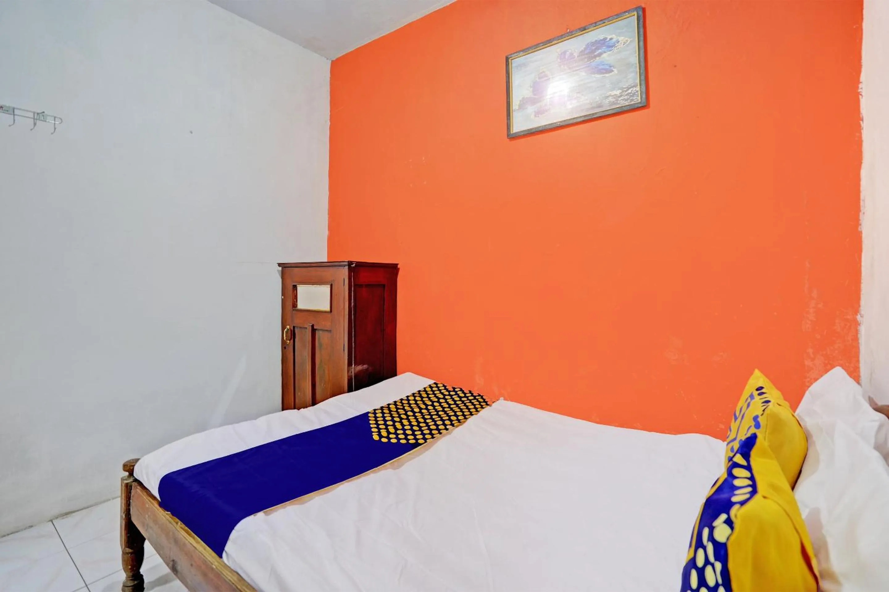 Bedroom, Bed in OYO Life 92921 Omaya Kost Syariah