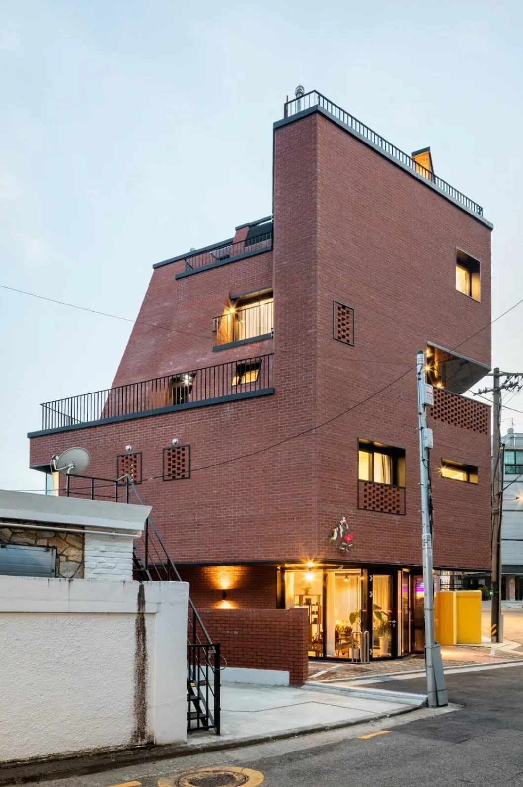 Property building in Space in Blackstone