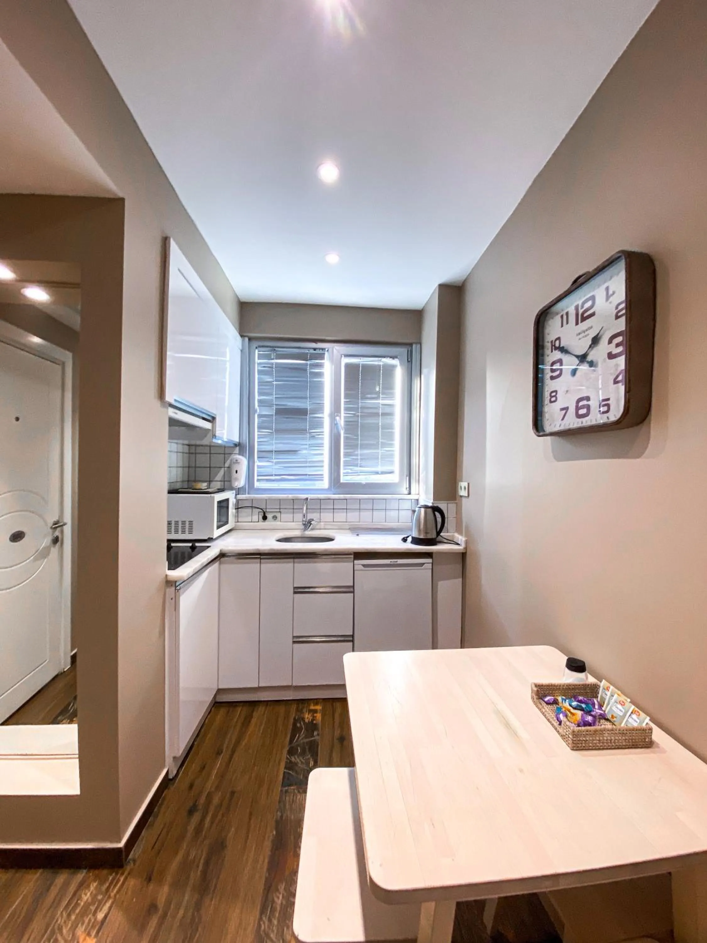 kitchen in BGuest Hotel & Residence