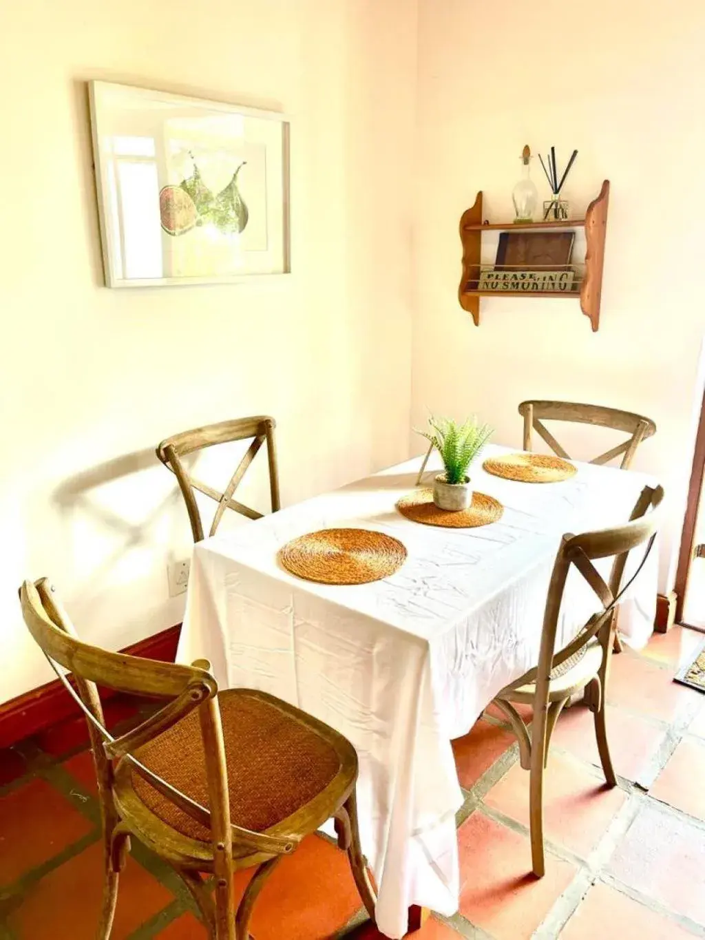 One-Bedroom Cottage - Witzenberg in Eikelaan Farm Cottages One-Bedroom Cottage - Witzenberg in Eikelaan Farm Cottages