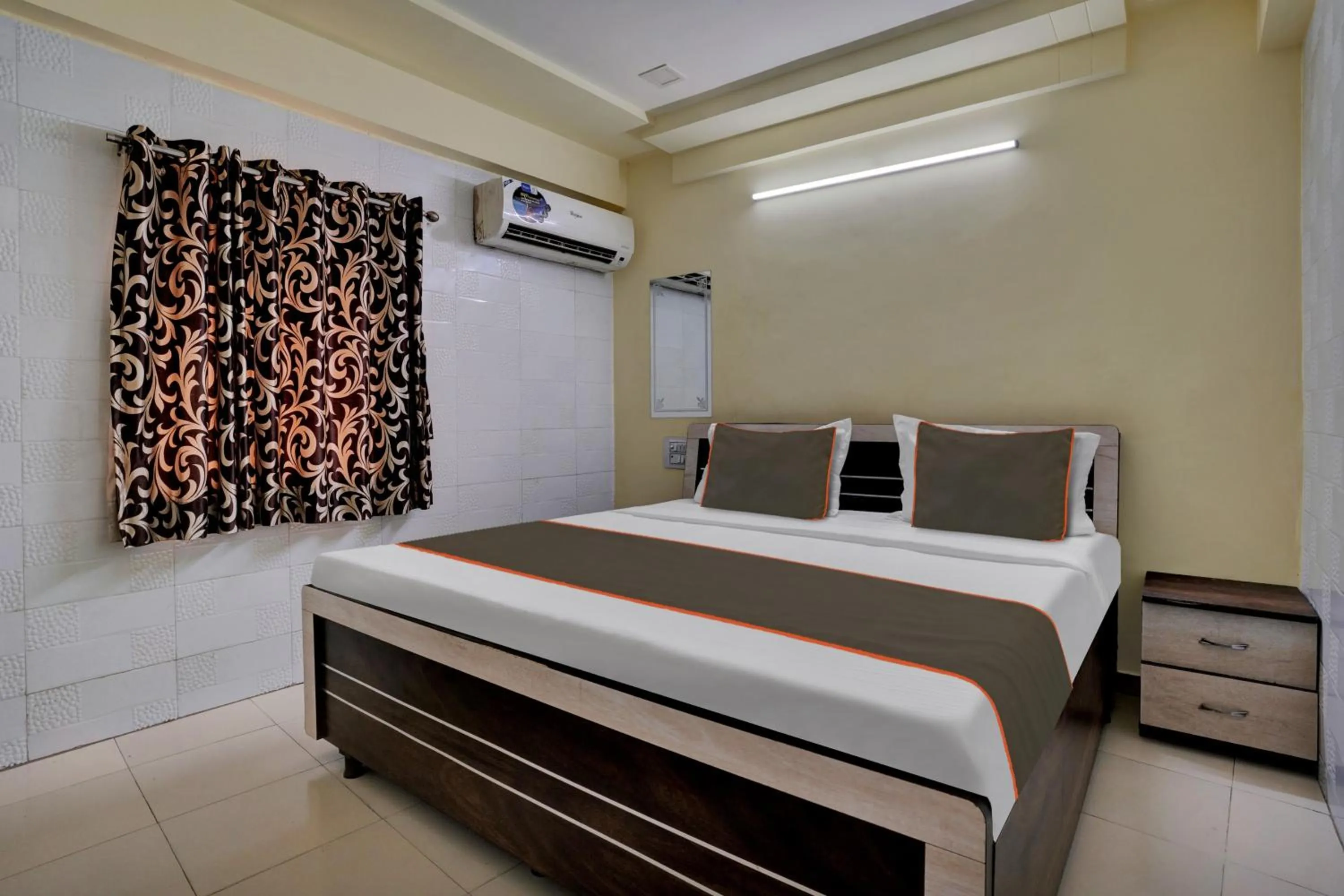 Standard Double Room - single occupancy in Hotel O Konark Inn