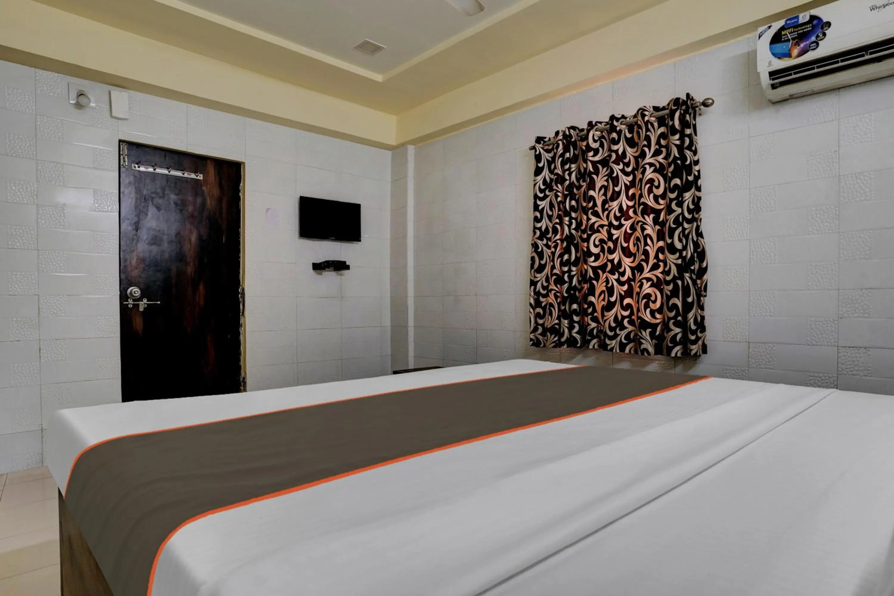 Bedroom in Hotel O Konark Inn