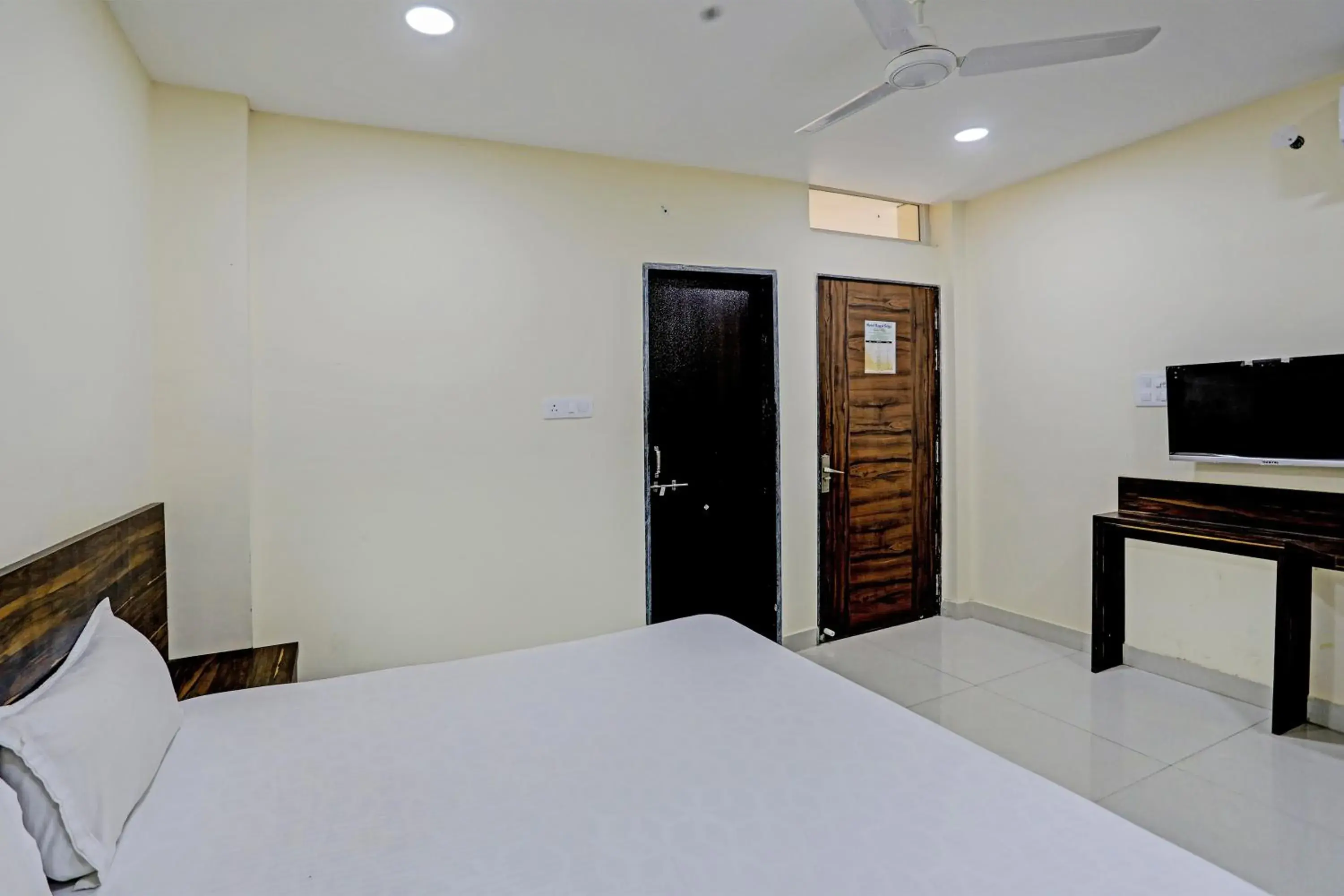 Bedroom, Bed in Hotel O Regal Edge Bedroom, Bed in Hotel O Regal Edge