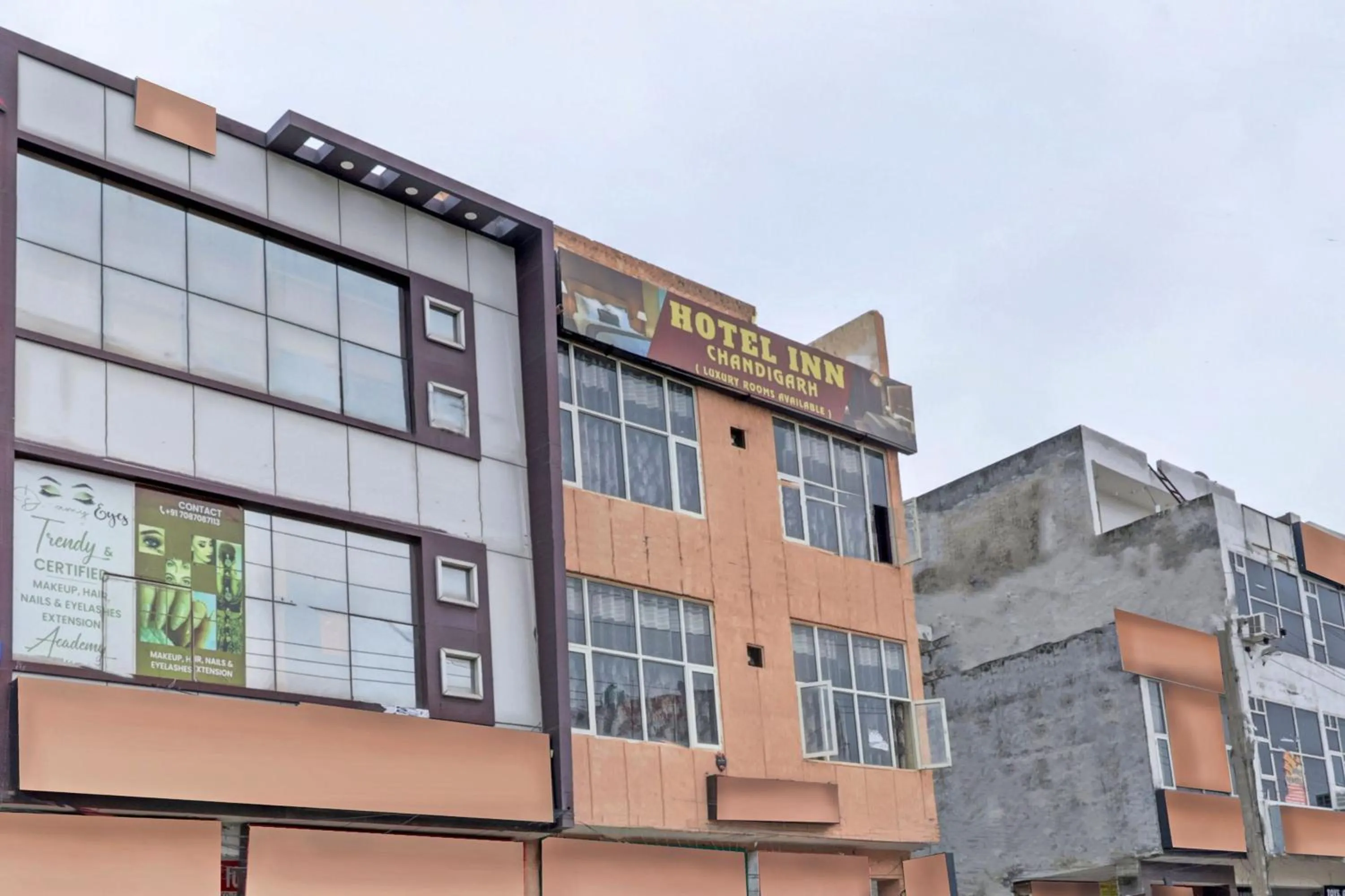 Facade/entrance in Hotel O Inn