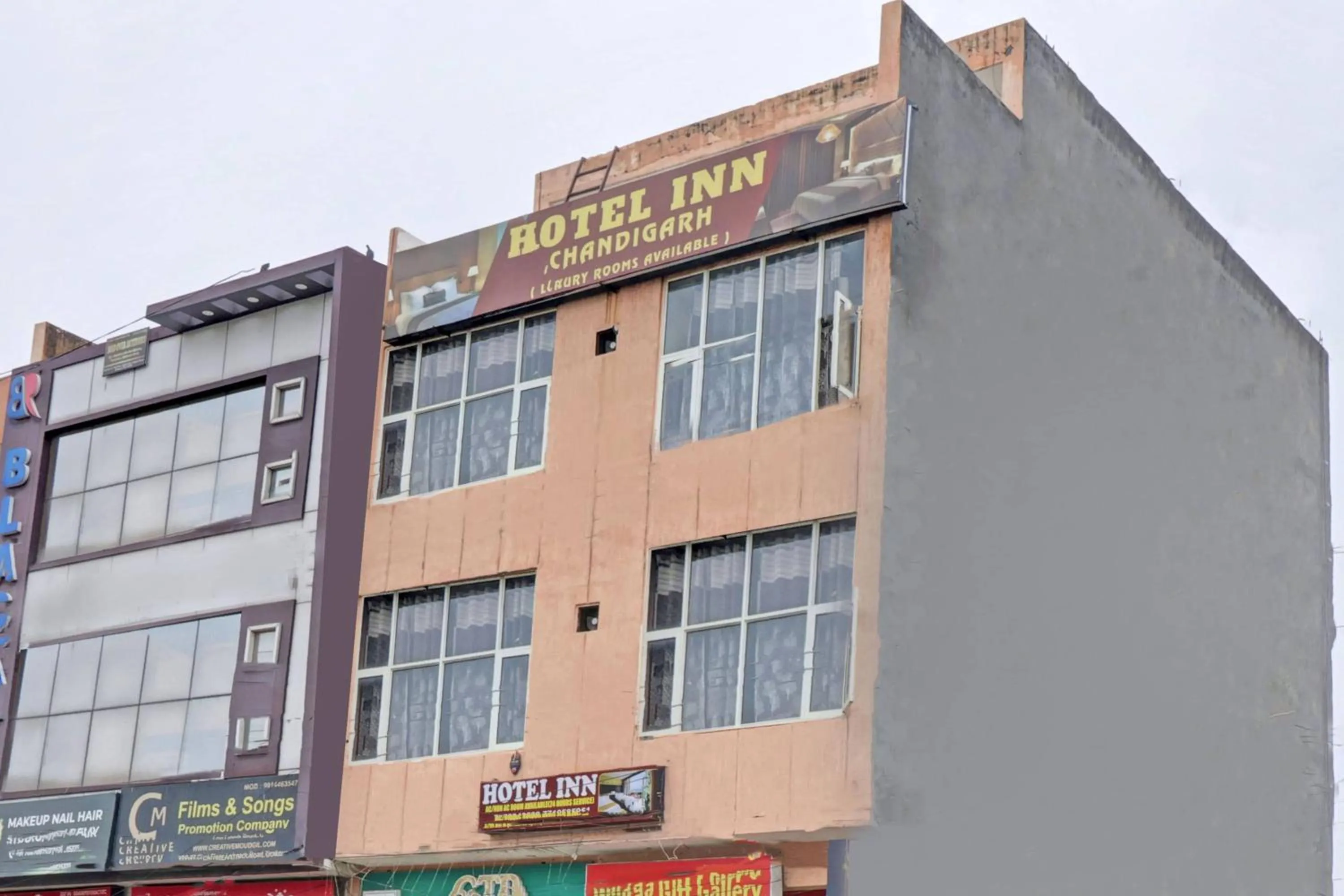 Facade/entrance in Hotel O Inn