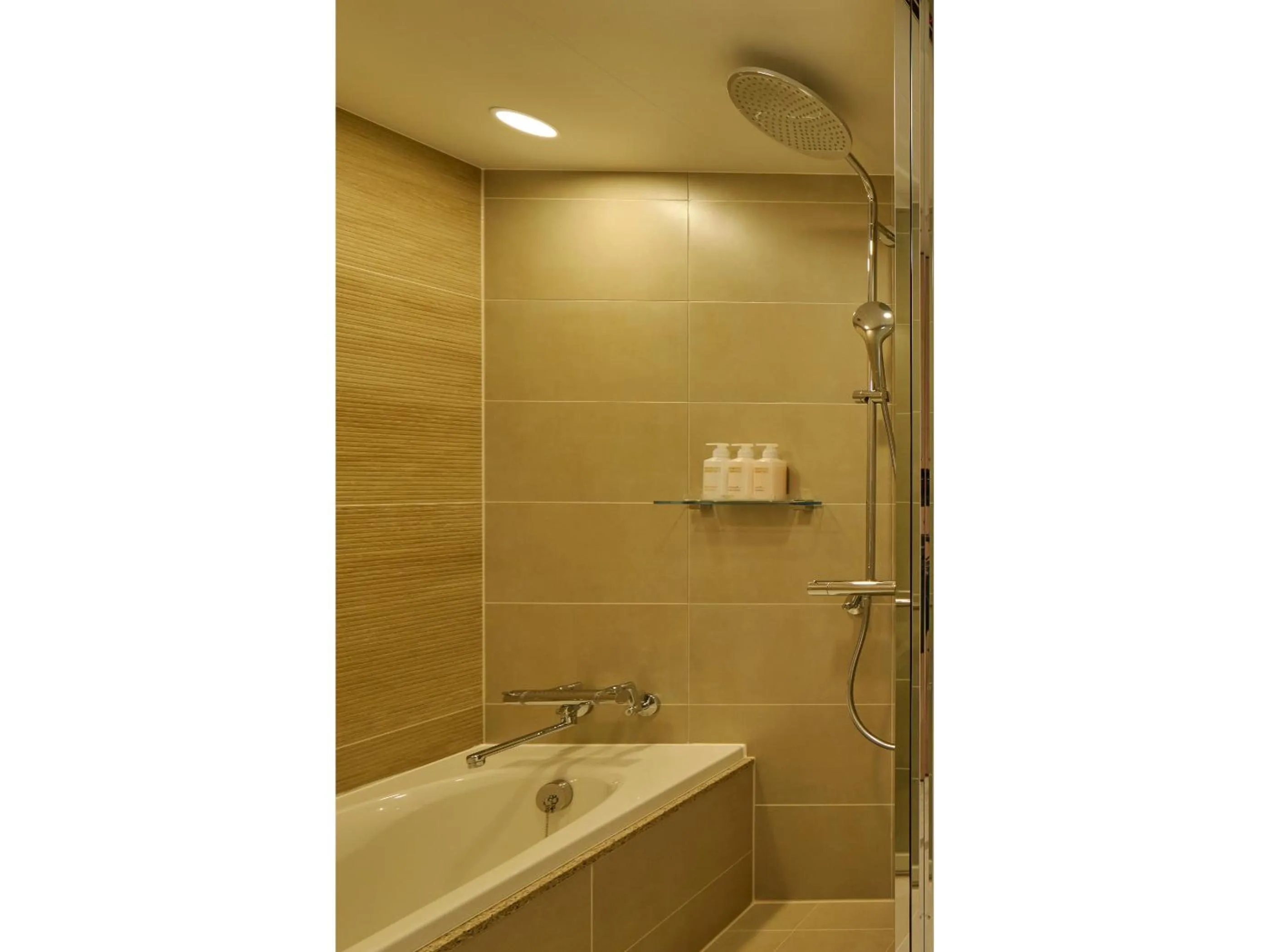 Bathroom in The Royal Park Hotel Ginza 6-Chome