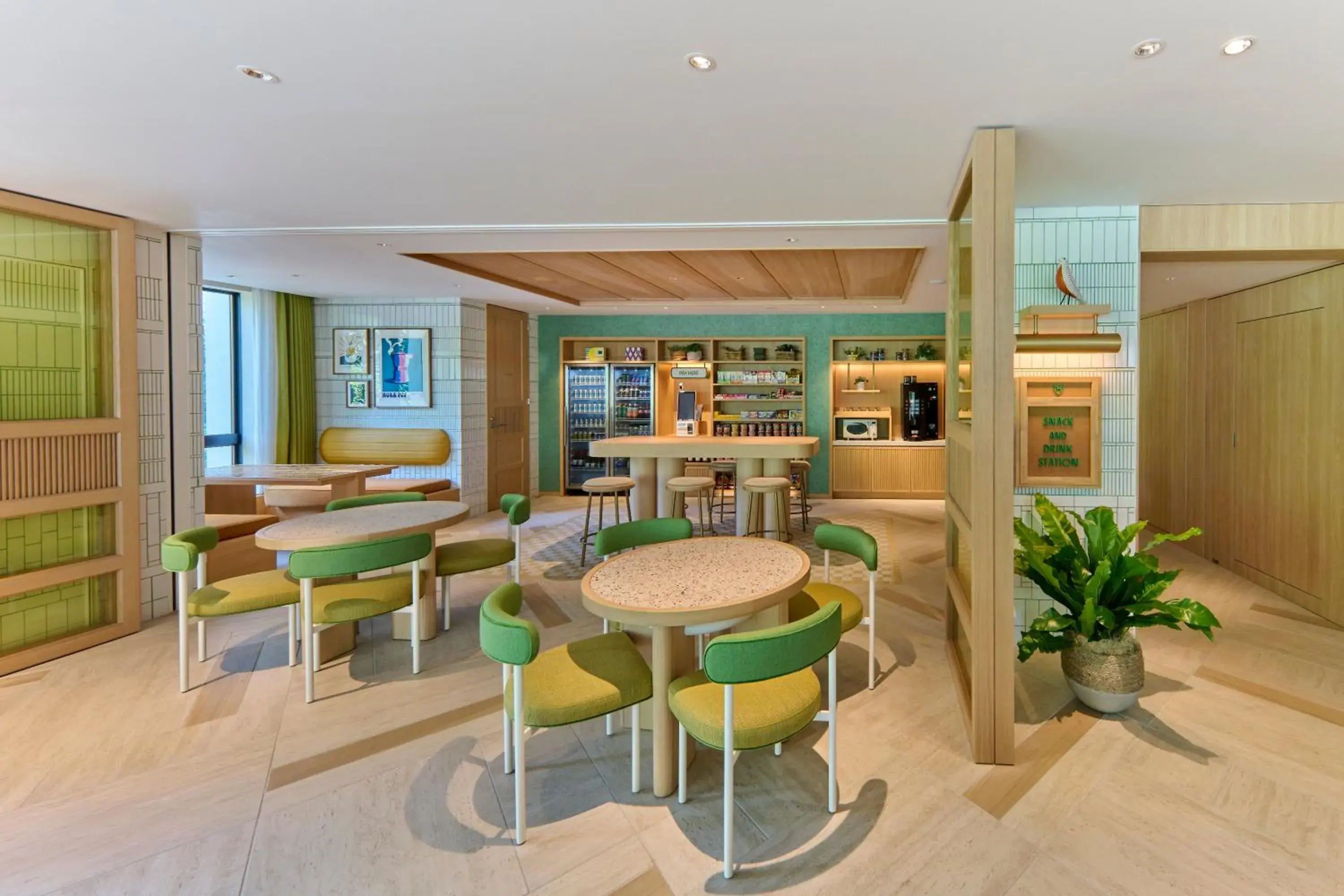 Lobby or reception in The Royal Park Hotel Ginza 6-Chome Lobby or reception in The Royal Park Hotel Ginza 6-Chome