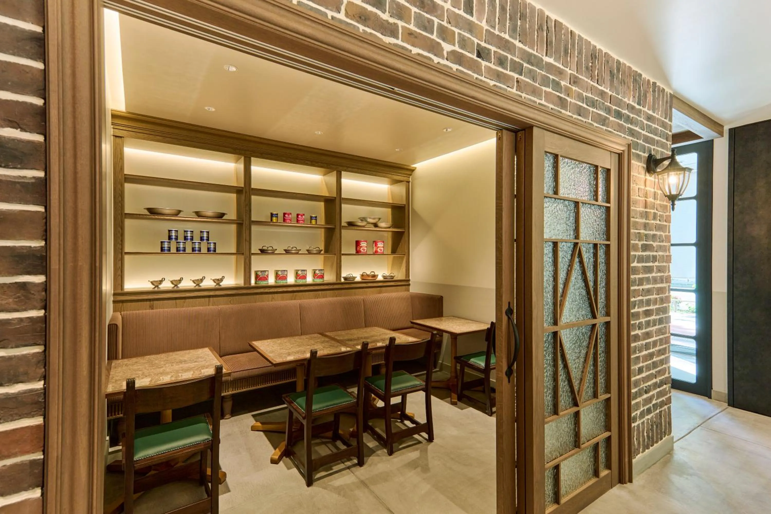 Restaurant/places to eat in The Royal Park Hotel Ginza 6-Chome