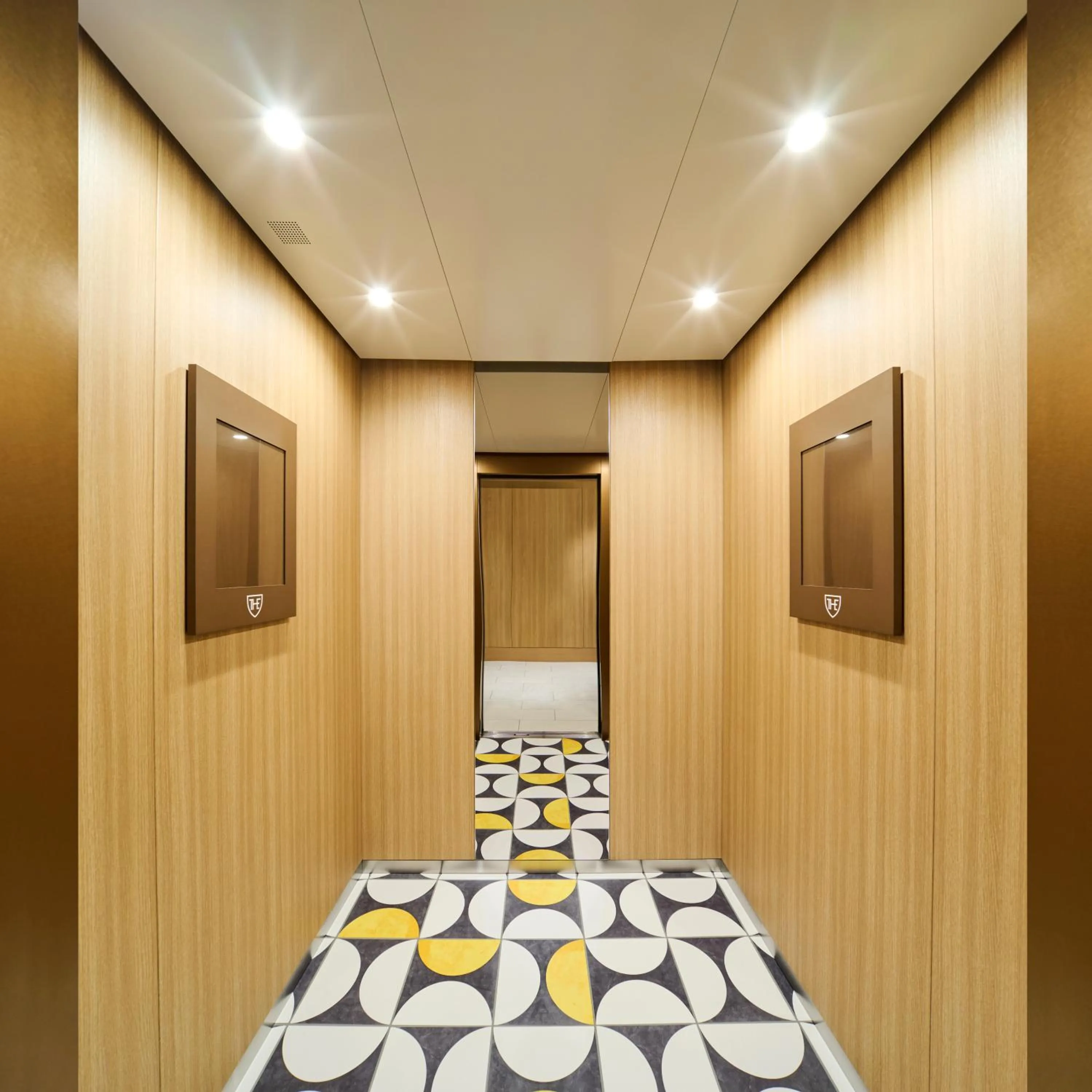 elevator, Bed in The Royal Park Hotel Ginza 6-Chome