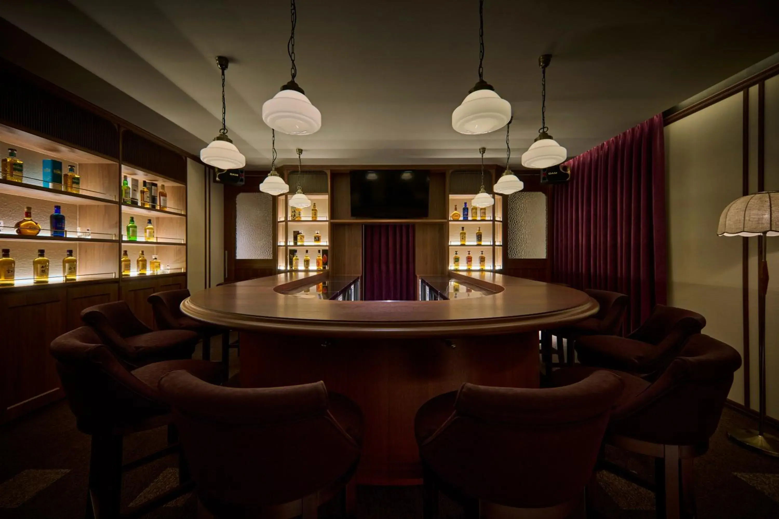 Lounge or bar in The Royal Park Hotel Ginza 6-Chome Lounge or bar in The Royal Park Hotel Ginza 6-Chome