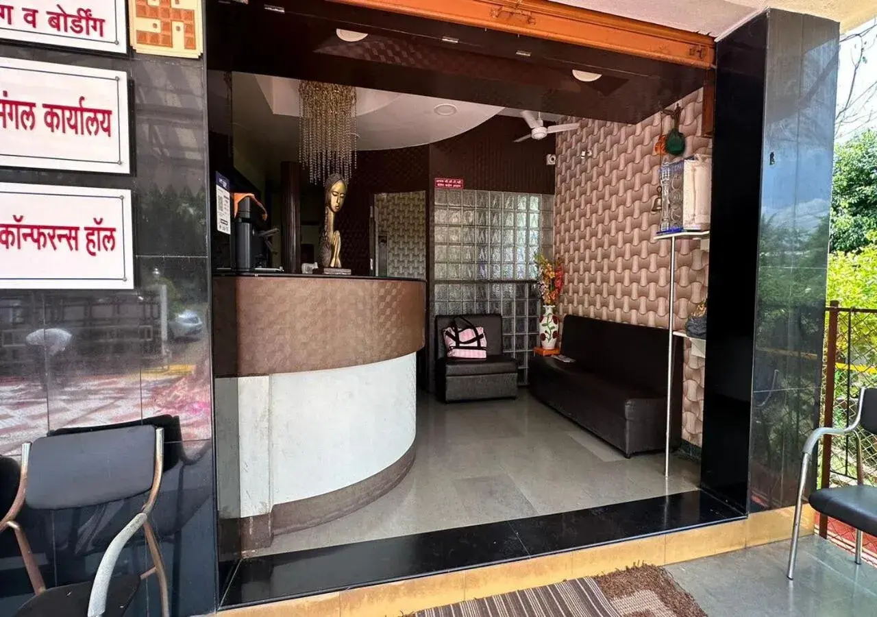 Hotel Sarang Lodging and Boarding Hotel Sarang Lodging and Boarding