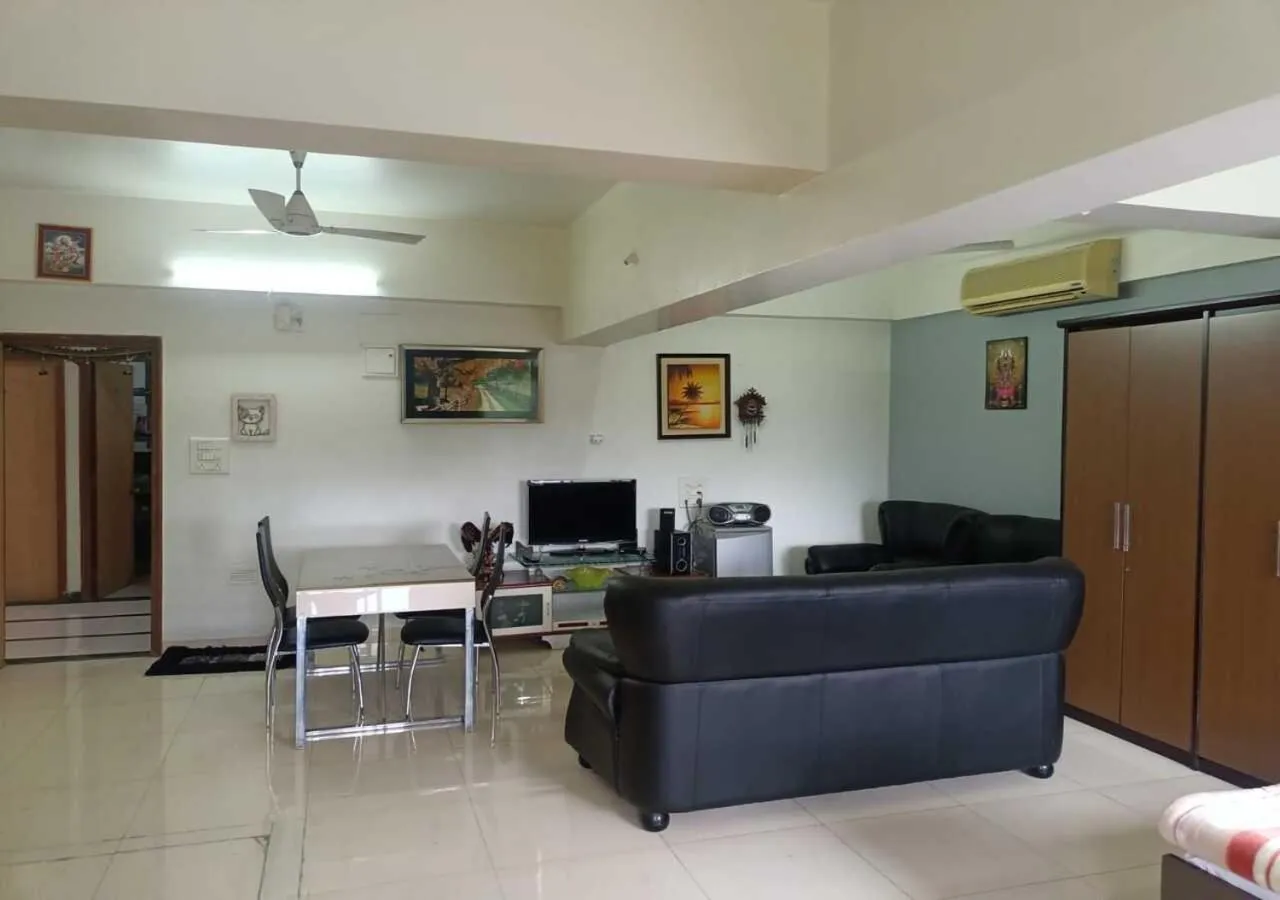 Hotel Sarang Lodging and Boarding