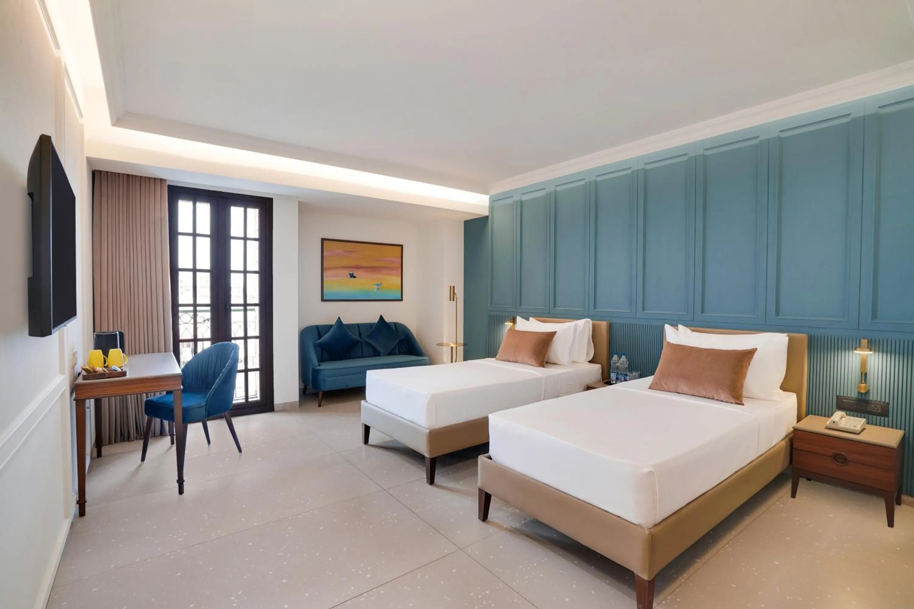 Bedroom, Bed in Lemon Tree Hotel, Rajkot