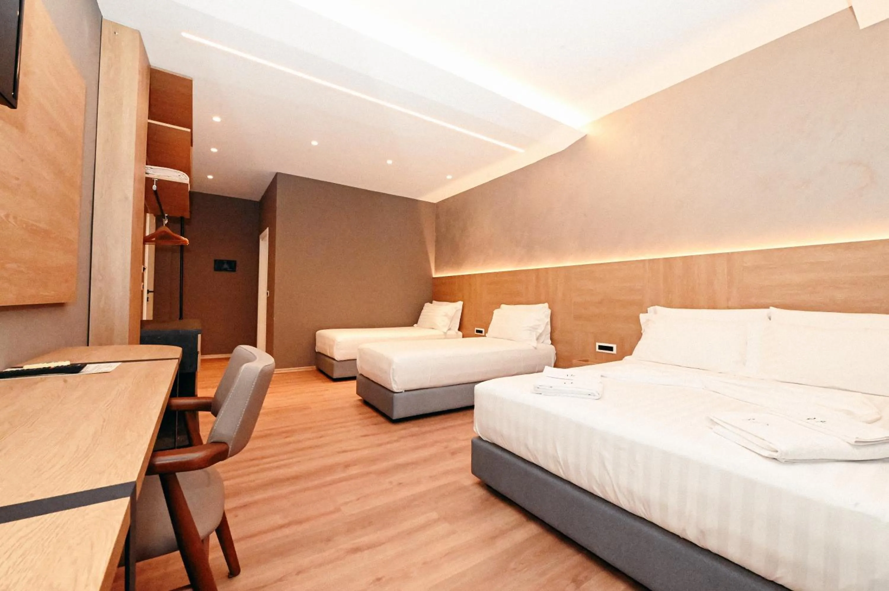 Living room, Bed in Hotel Panorama