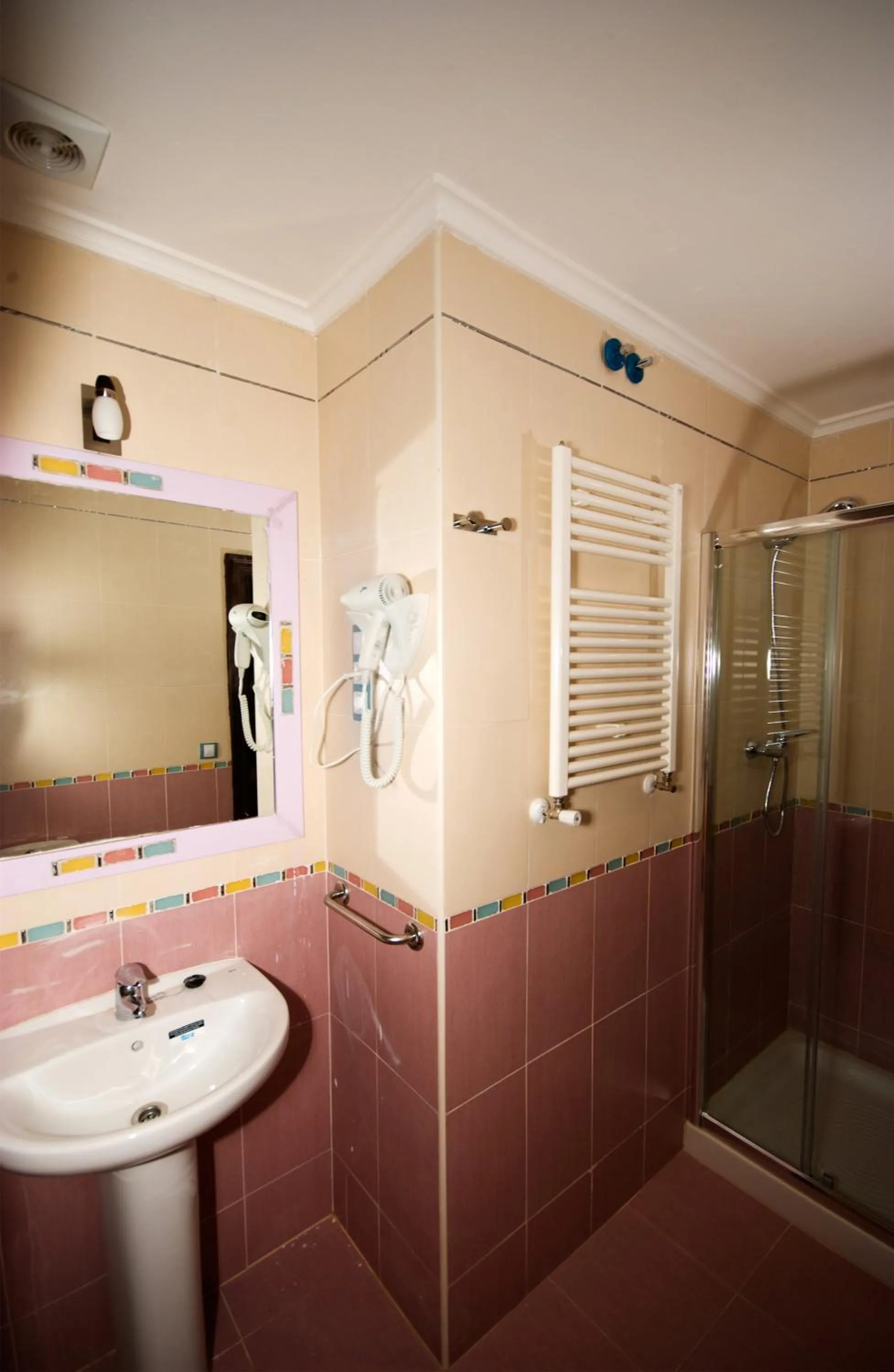 Bathroom in Casa Rural Los Sombredales