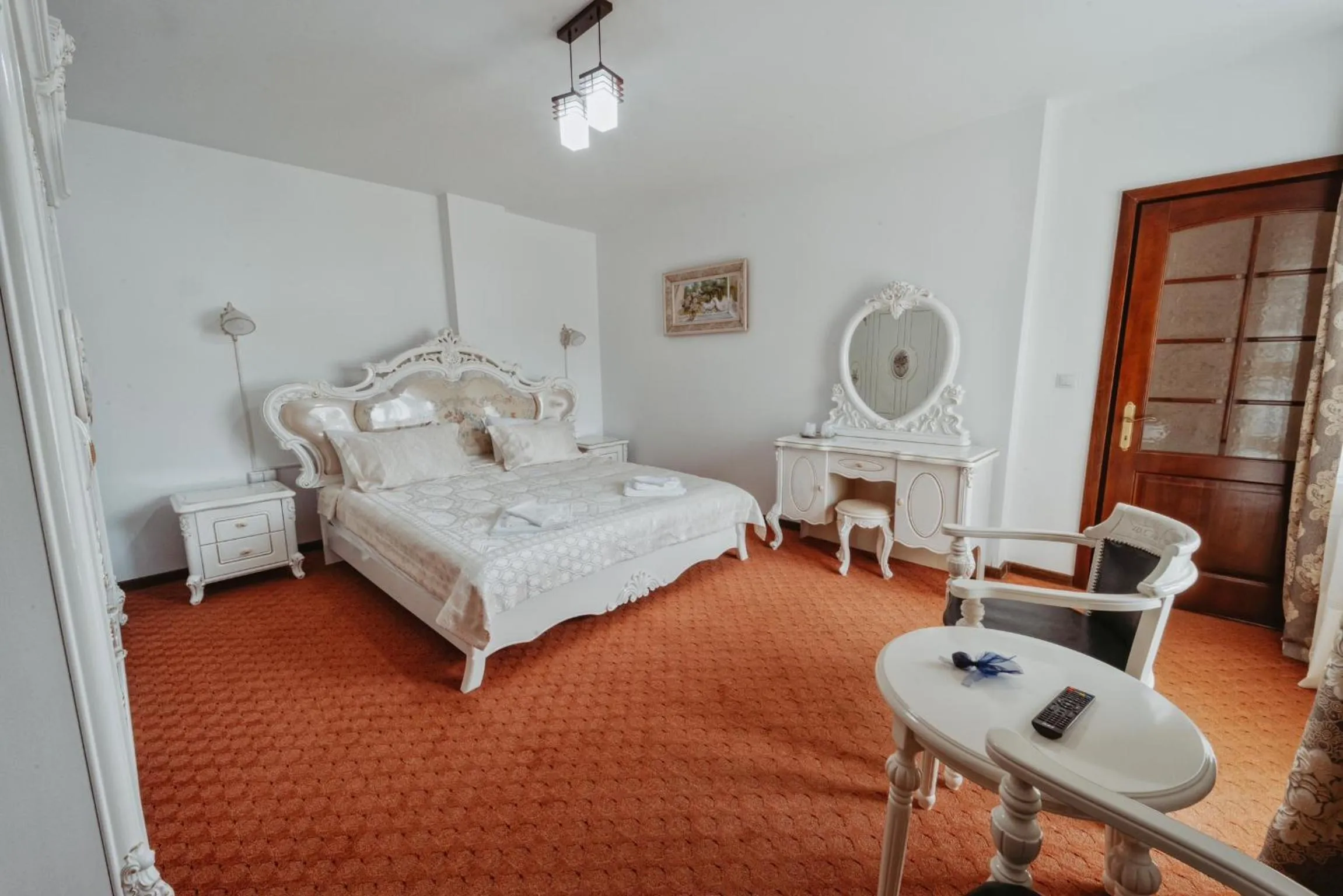 Bed in Complex Turistic Constantin Bucovina