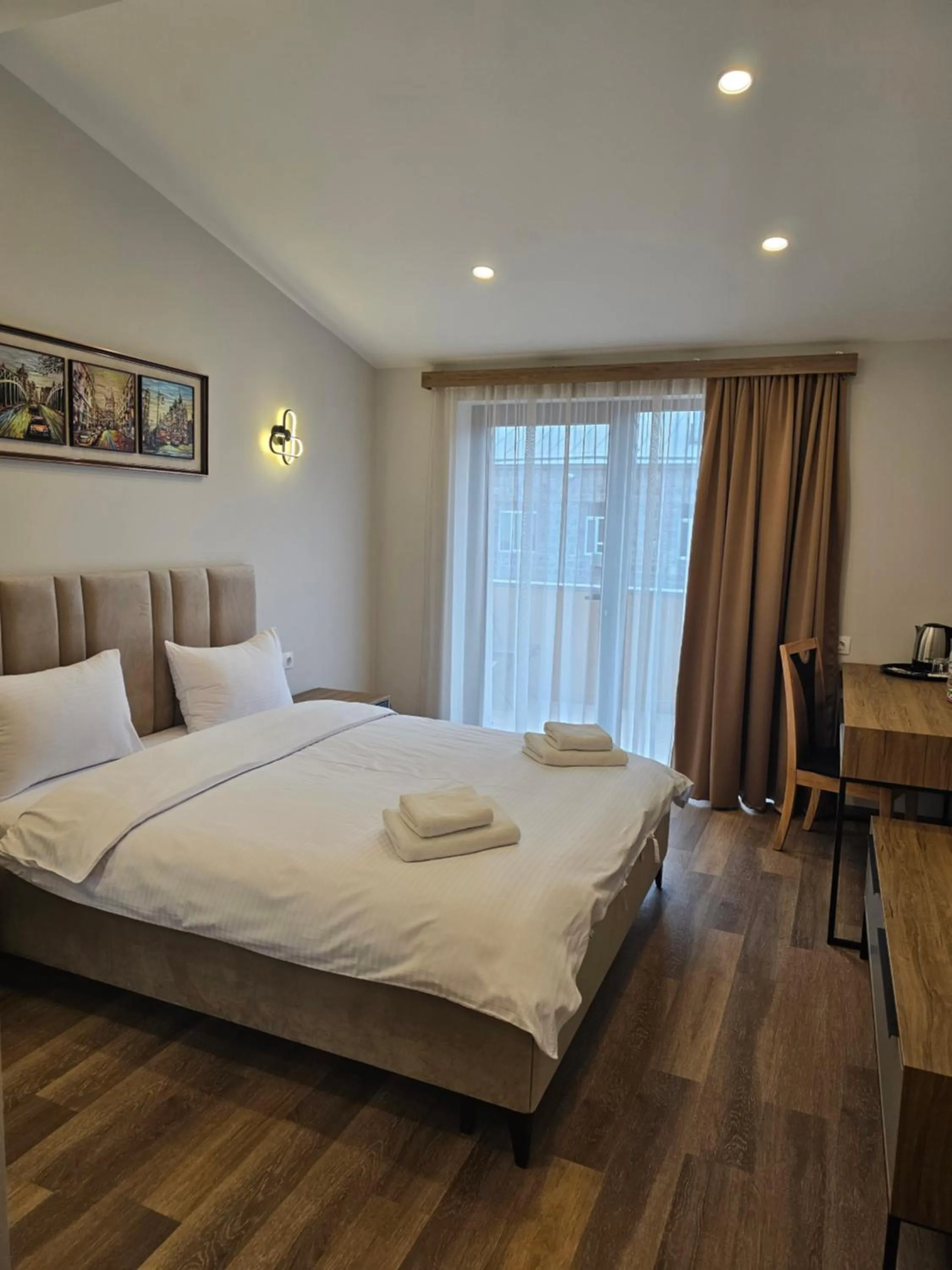 Bed in Hotel Avenue 30