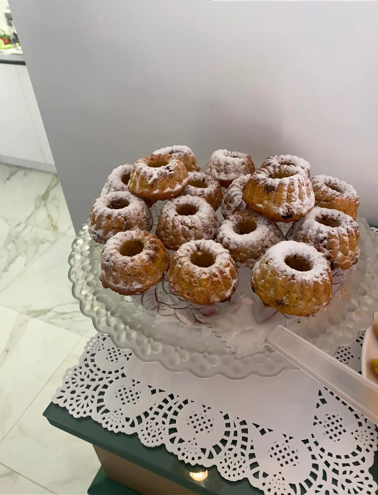 Food and drinks in Hotel Avenue 30