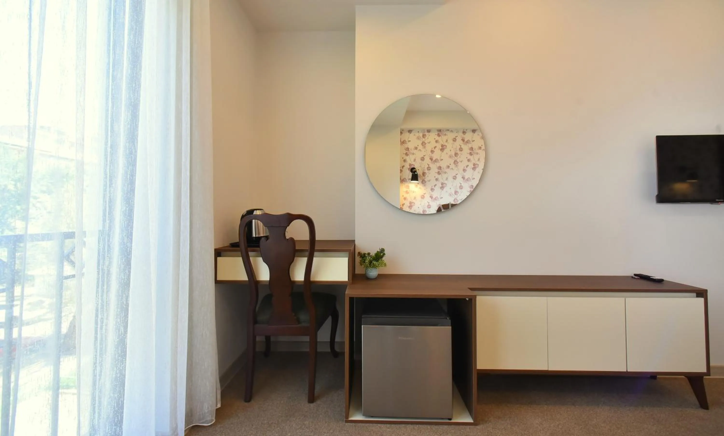 TV and multimedia in Hotel Avenue 30