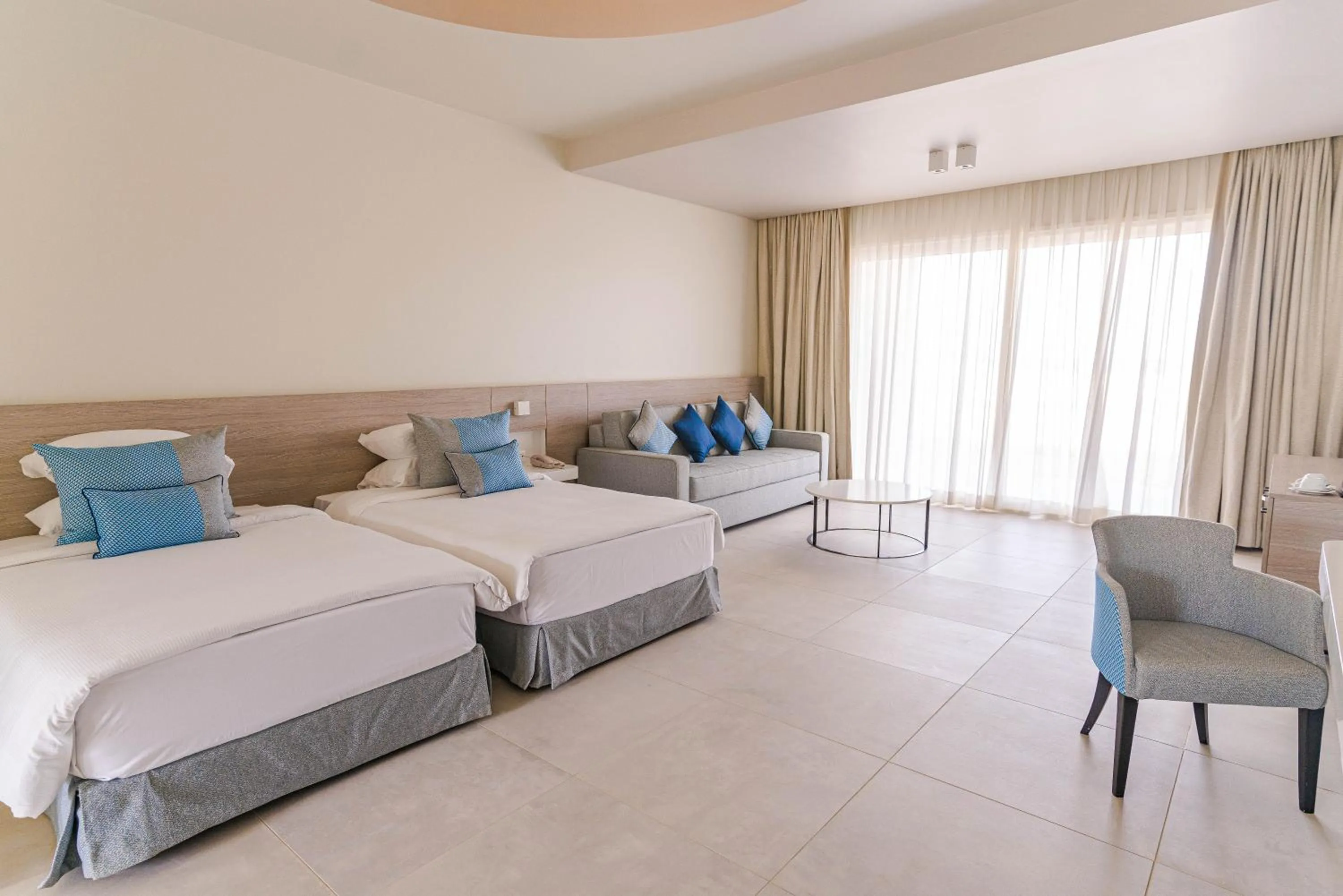 Photo of the whole room, Bed in Sentido Reef Oasis Suakin Resort