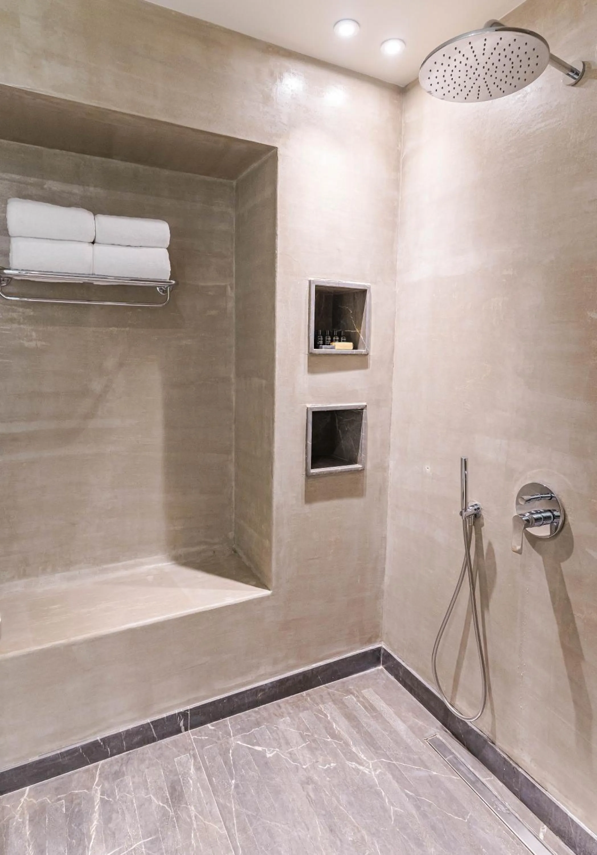 Shower in Sentido Reef Oasis Suakin Resort