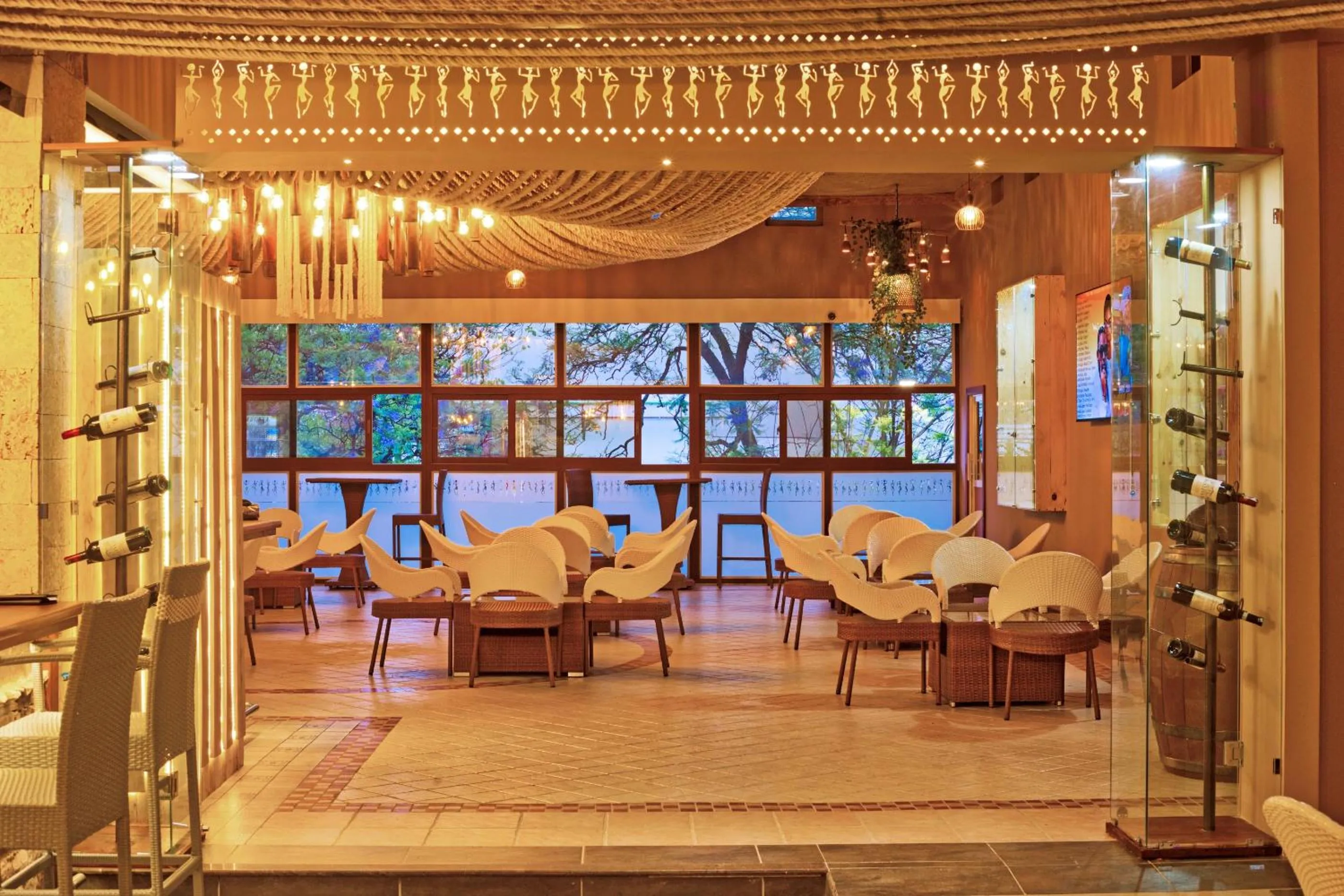 minibar in Maanzoni 680 HOTEL