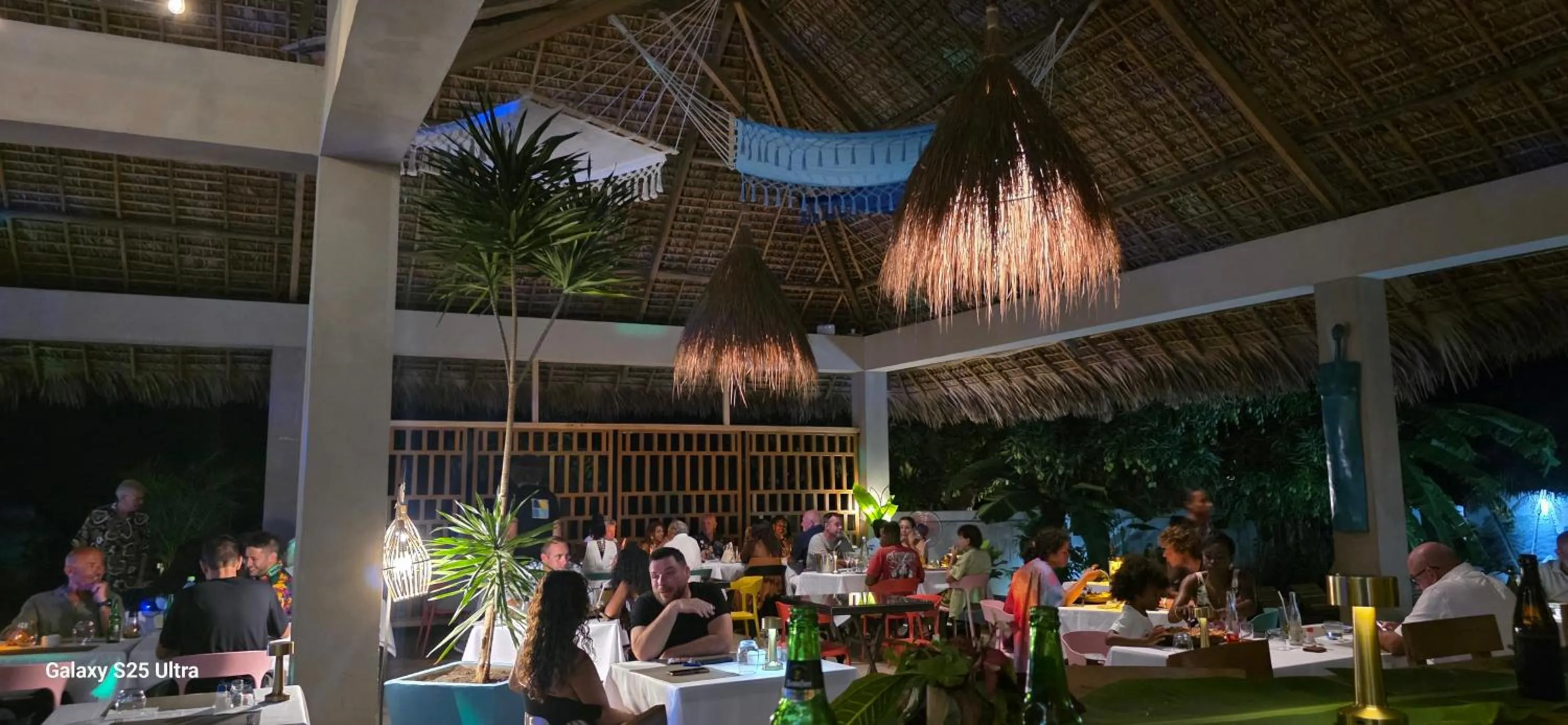 Restaurant/places to eat in MAISON CARREE