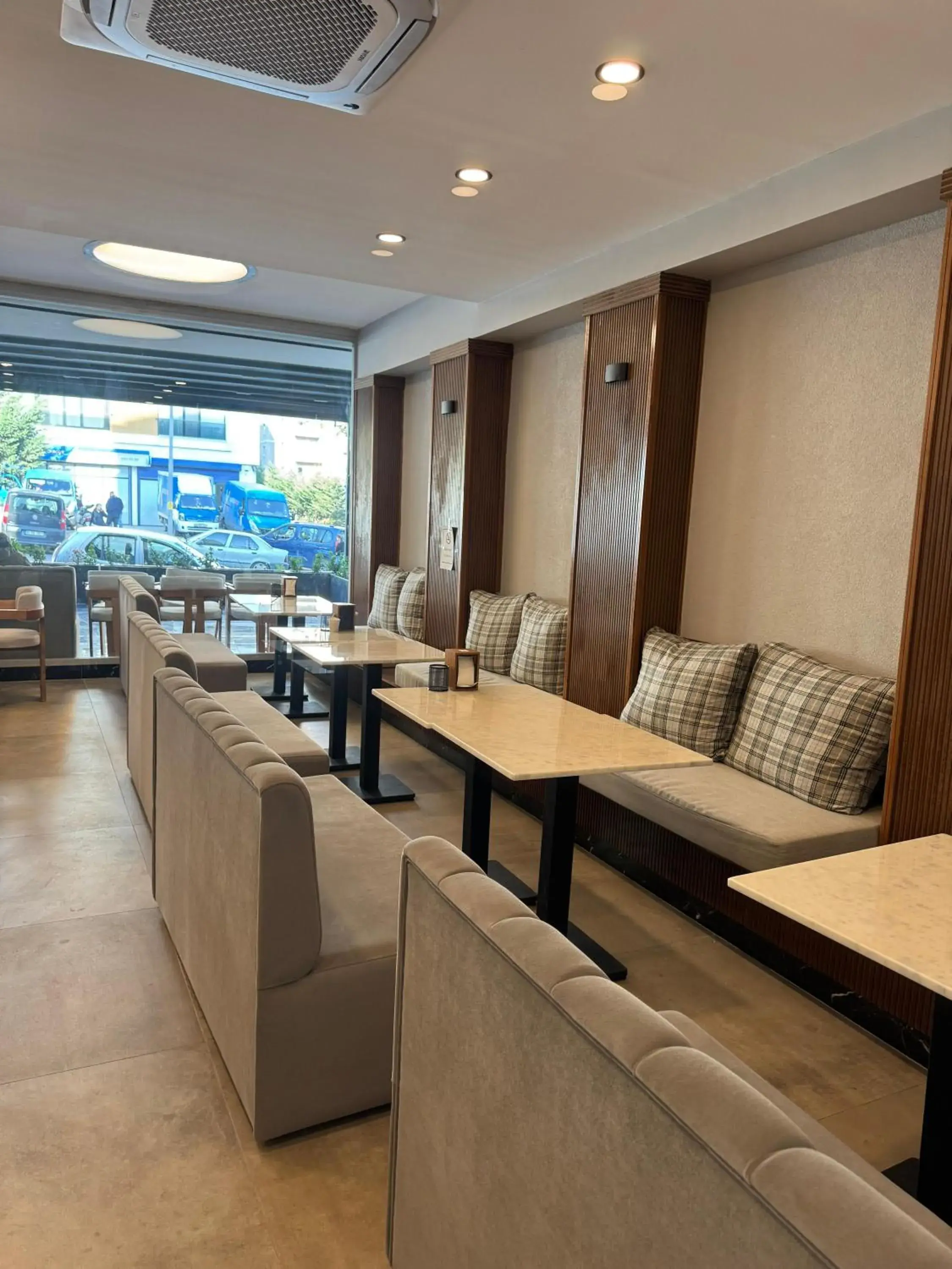 Restaurant/places to eat in Istanblu Hotel Ataşehir Restaurant/places to eat in Istanblu Hotel Ataşehir