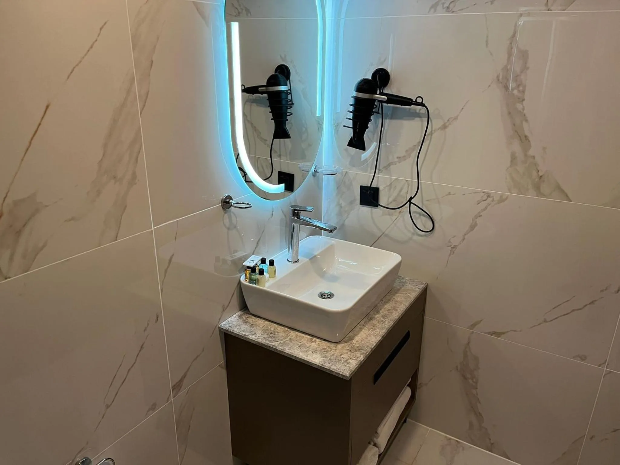 Bathroom in Istanblu Hotel Ataşehir