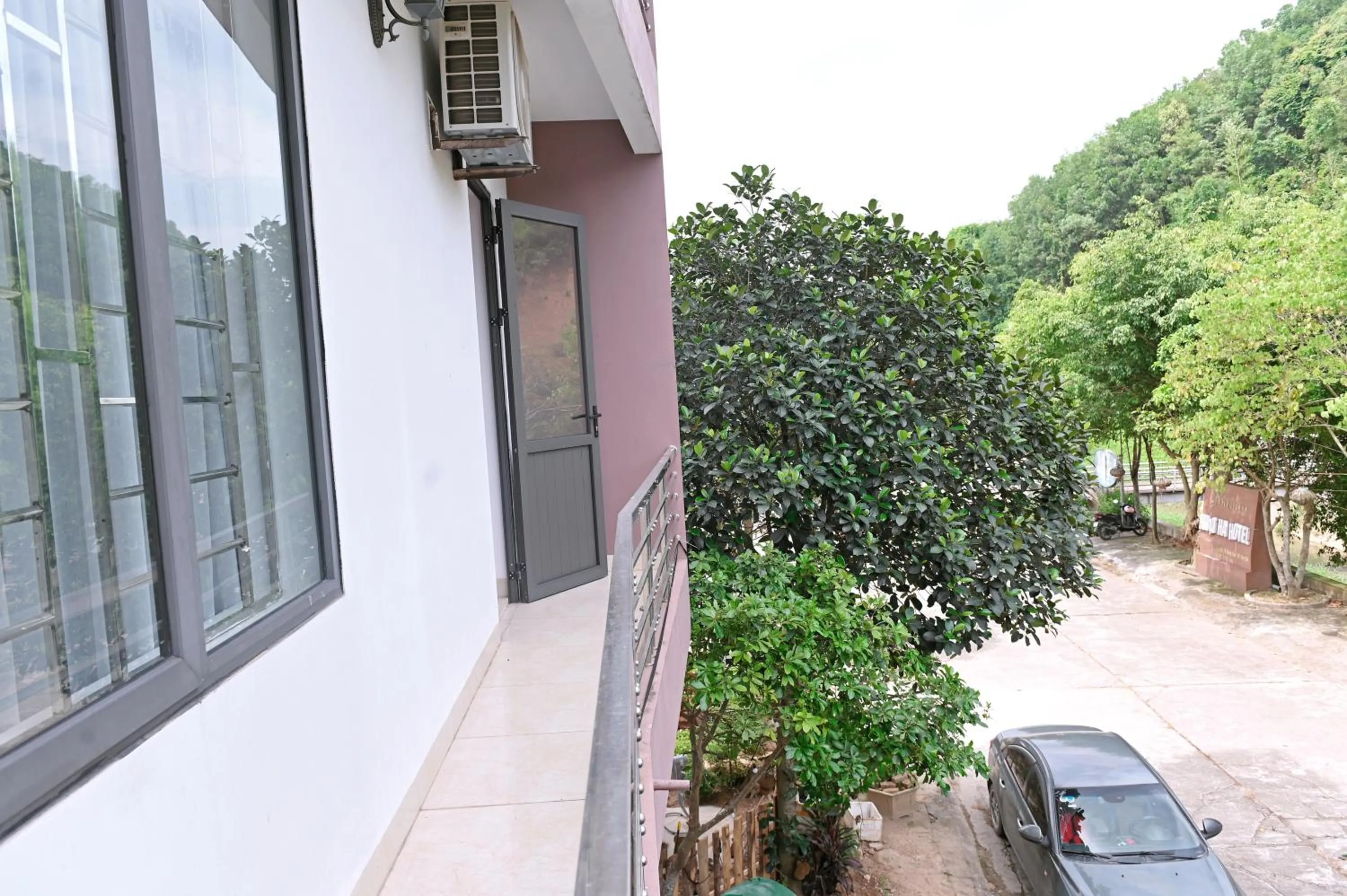 Property building in Khách sạn Hoàng Hà River Town