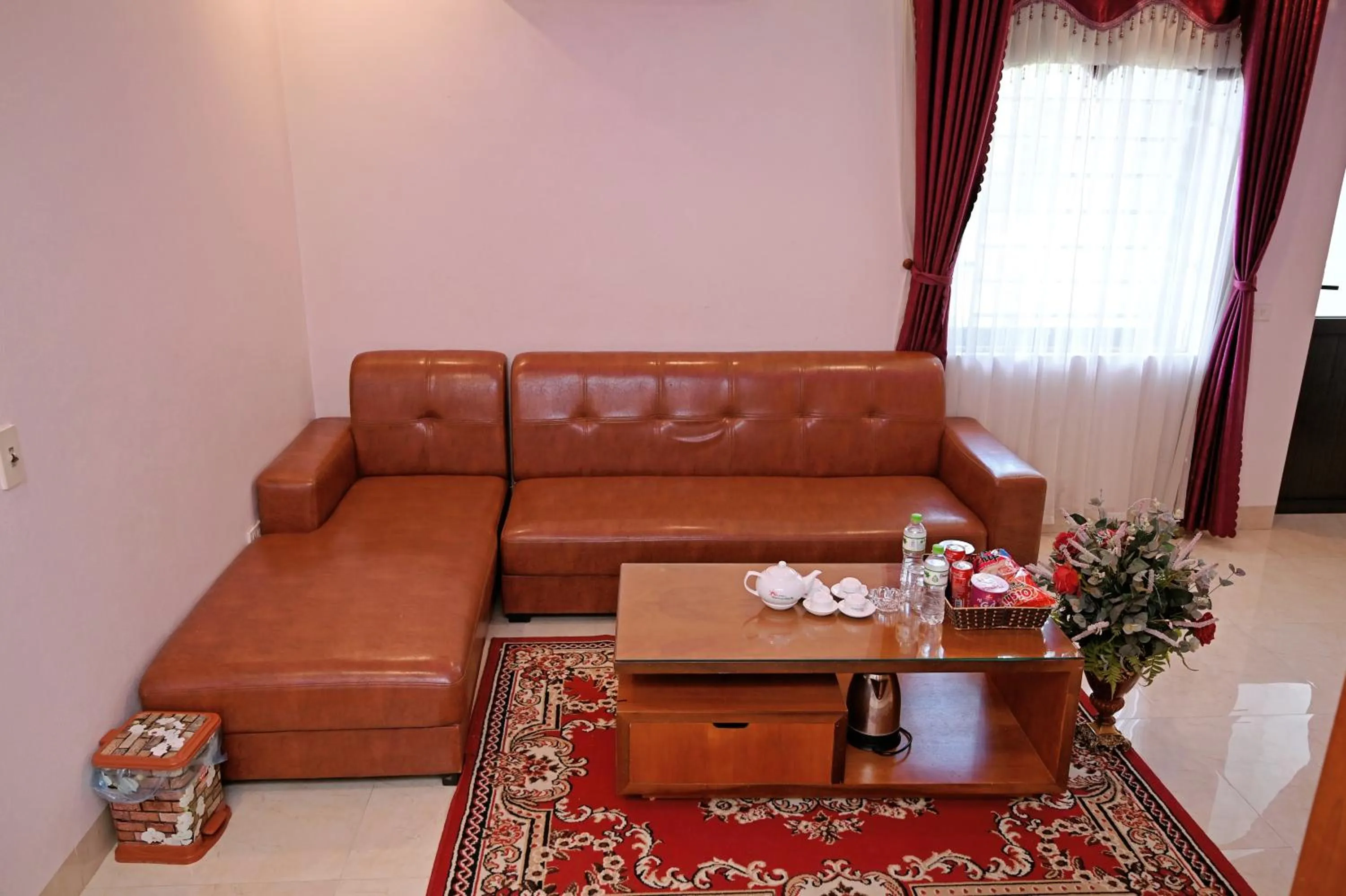 Khách sạn Hoàng Hà River Town