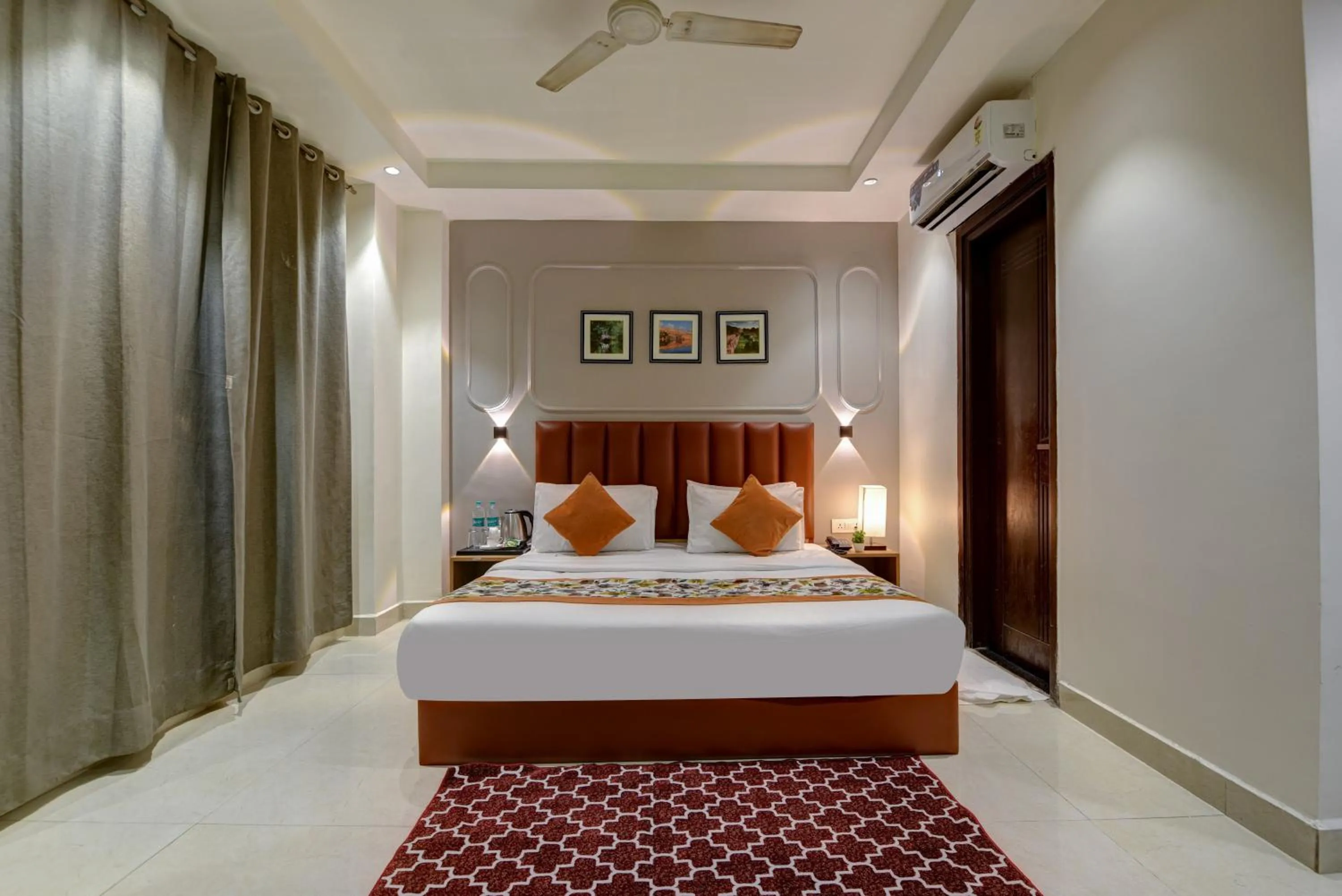 Bed in Qotel Comfort AT Residency Kaushambi Anand Vihar