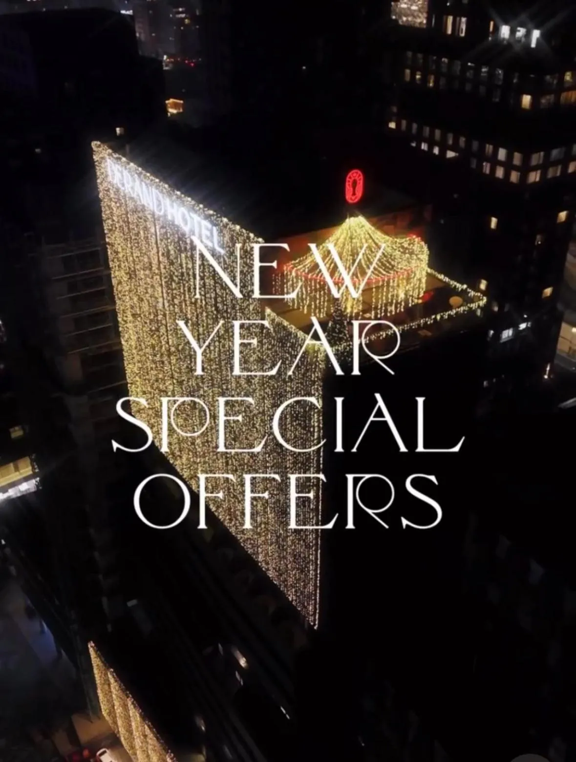 Facade/entrance in Derand Hotel