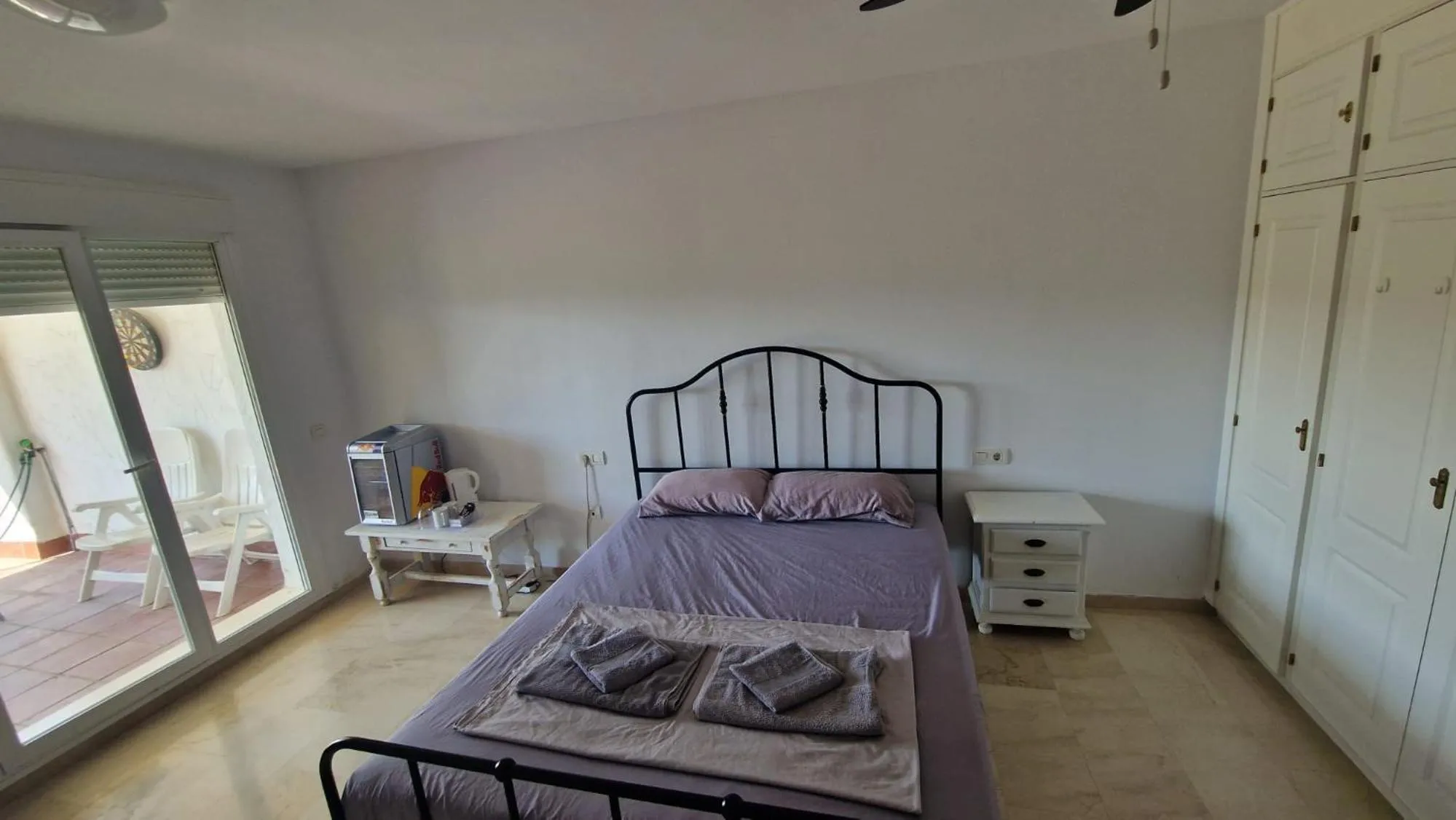 HillView Rooms in Manilva