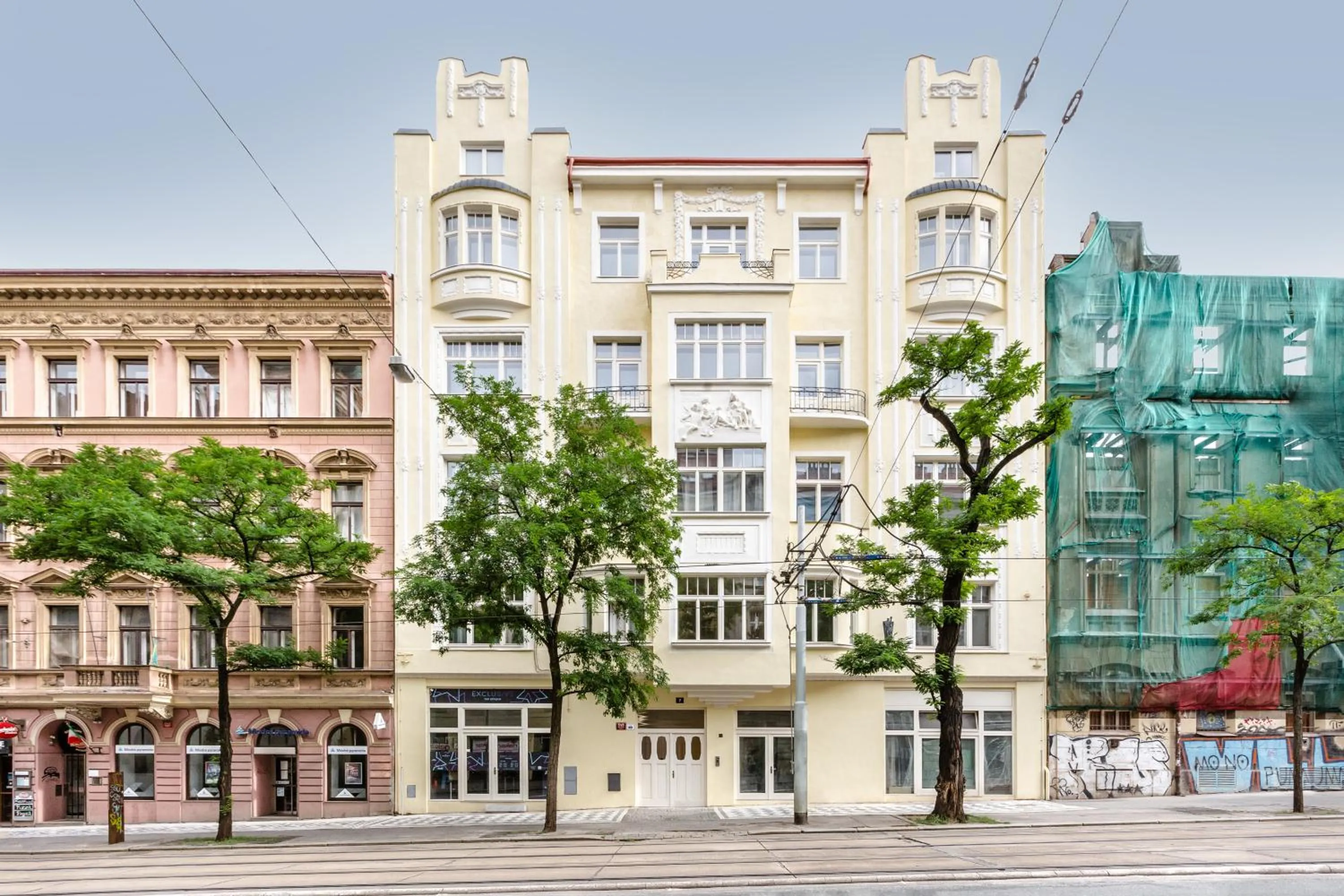Property building in TurnKey I Charles Square Apartments