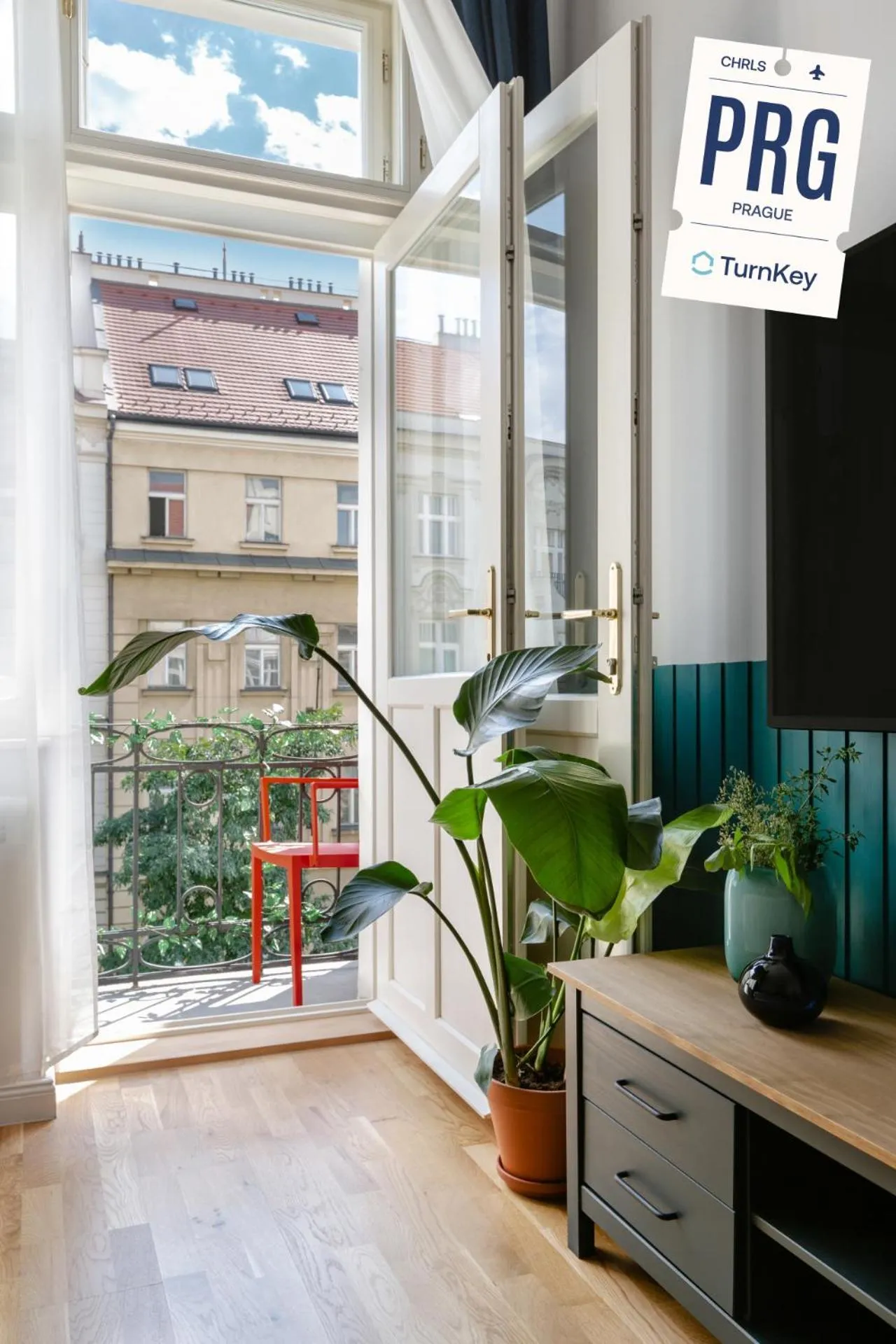 Balcony/Terrace in TurnKey I Charles Square Apartments