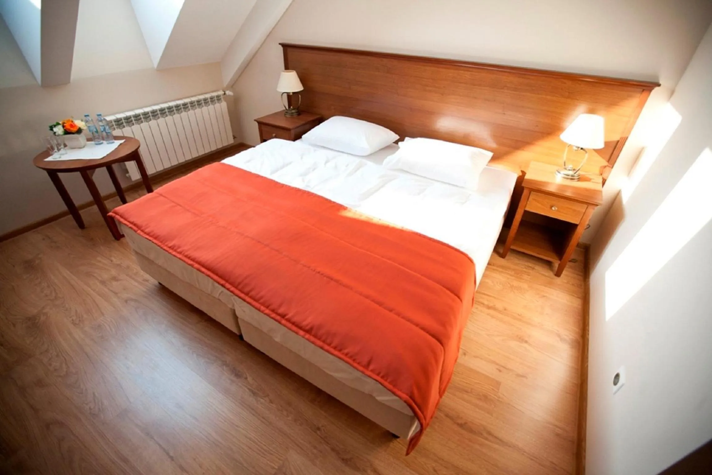 Bed in Dworek nad Rozlewiskiem