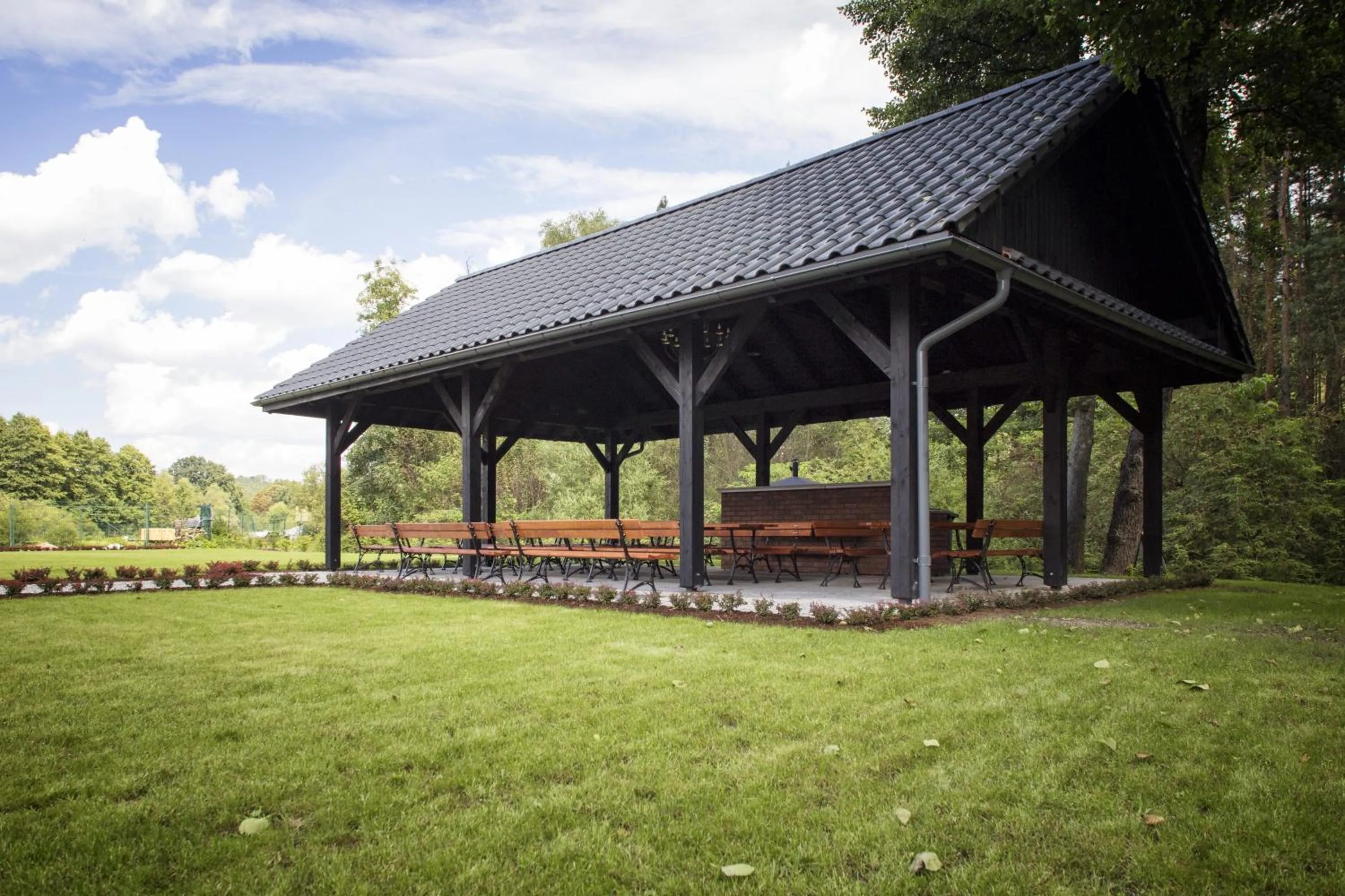 Garden in Dworek nad Rozlewiskiem