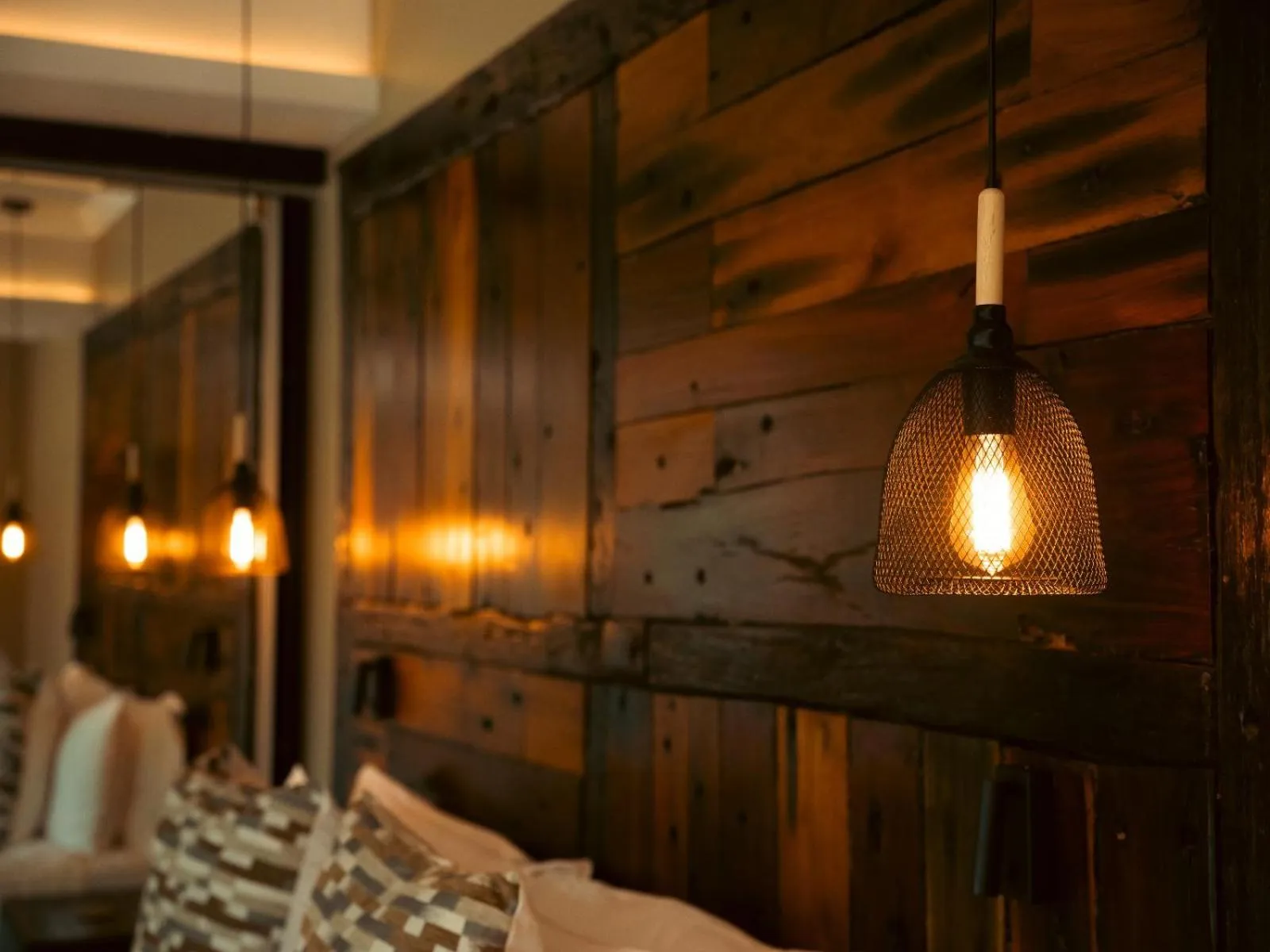 Decorative detail in Shekinah Lion & Game Lodge