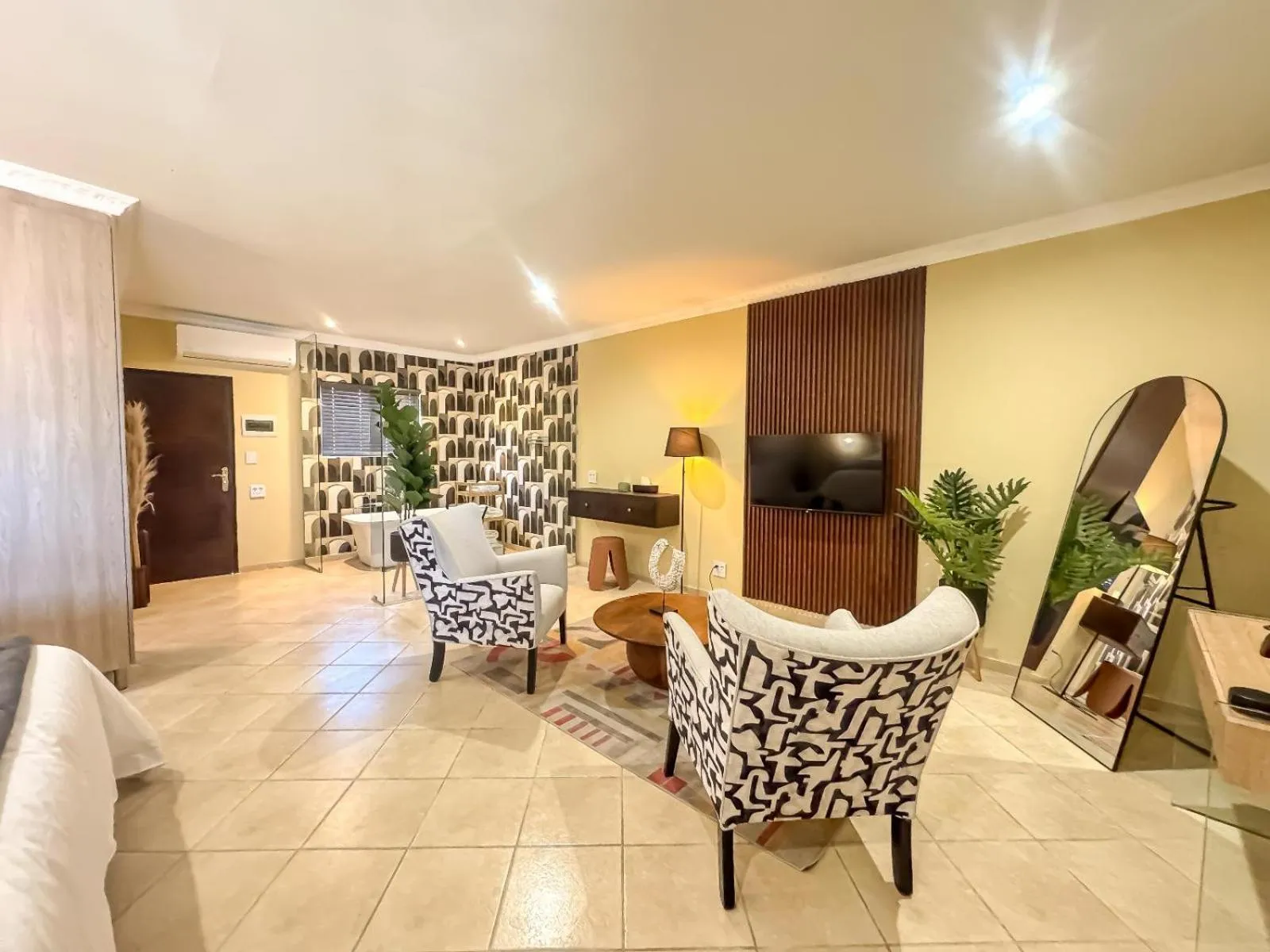 Photo of the whole room in Shekinah Lion & Game Lodge