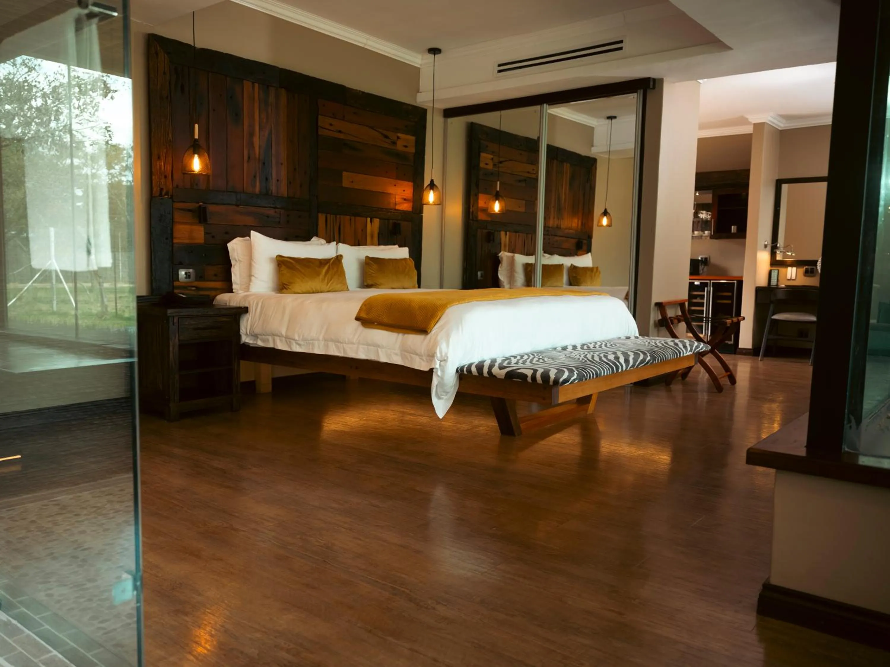 Bed in Shekinah Lion & Game Lodge