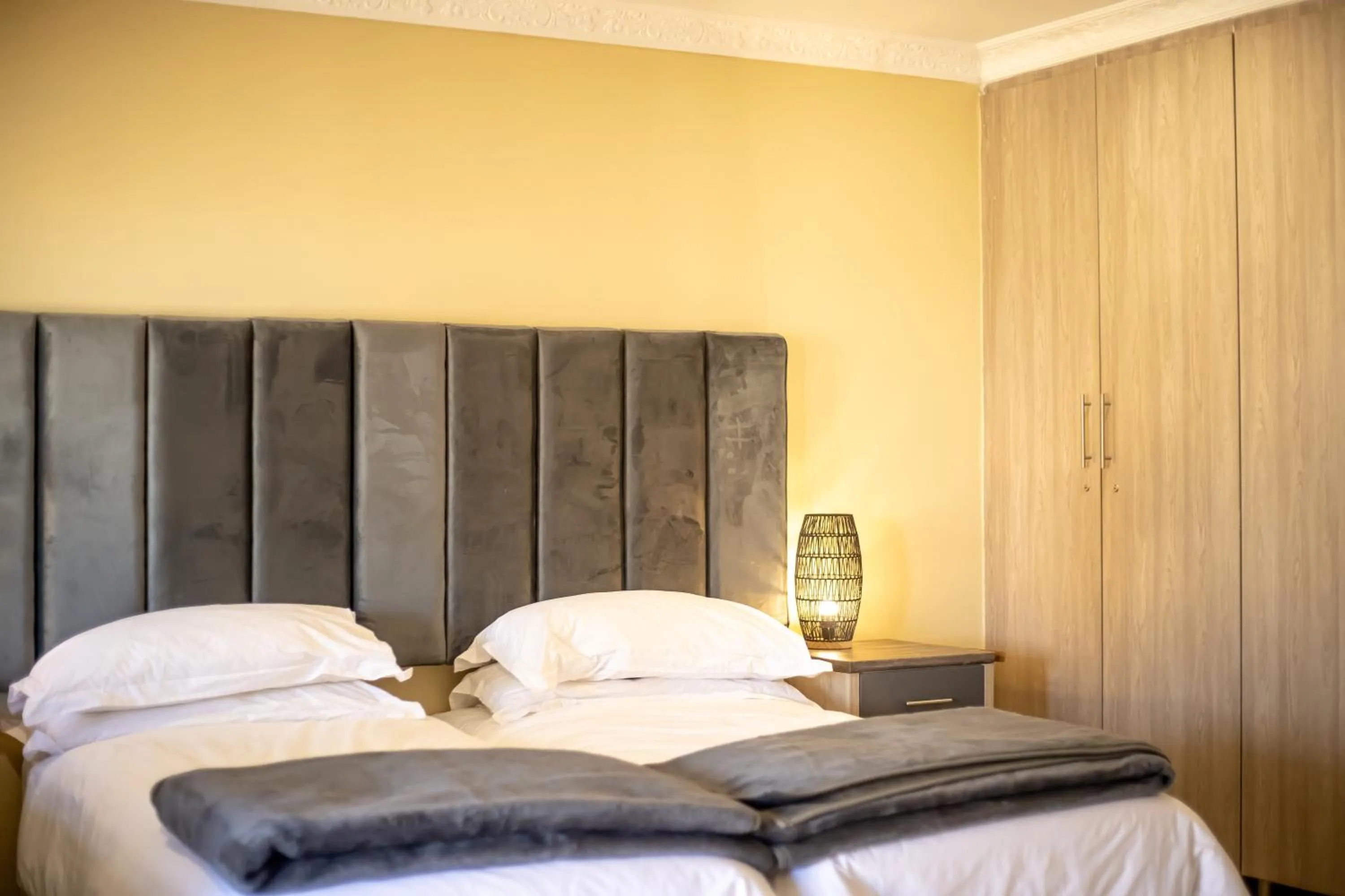 Bed in Shekinah Lion & Game Lodge