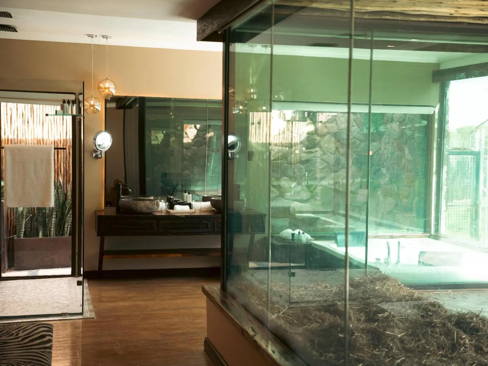 Photo of the whole room, Bed in Shekinah Lion & Game Lodge