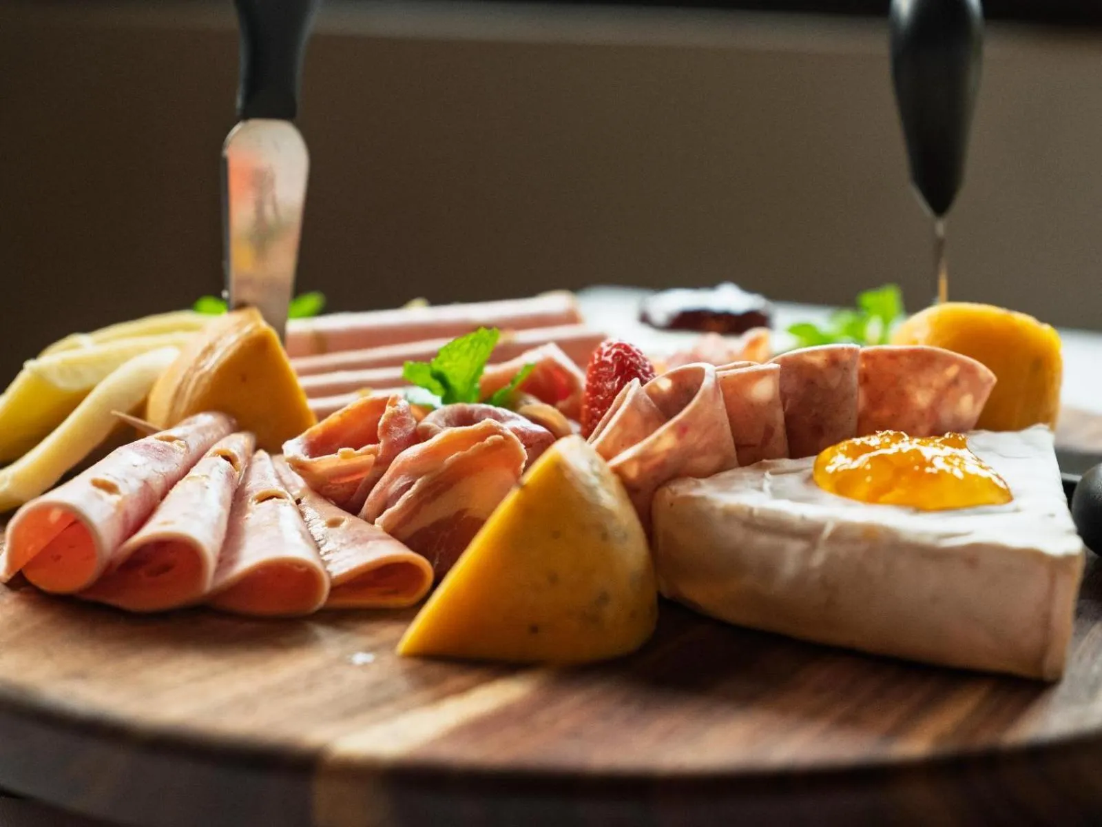Dining area in Shekinah Lion & Game Lodge