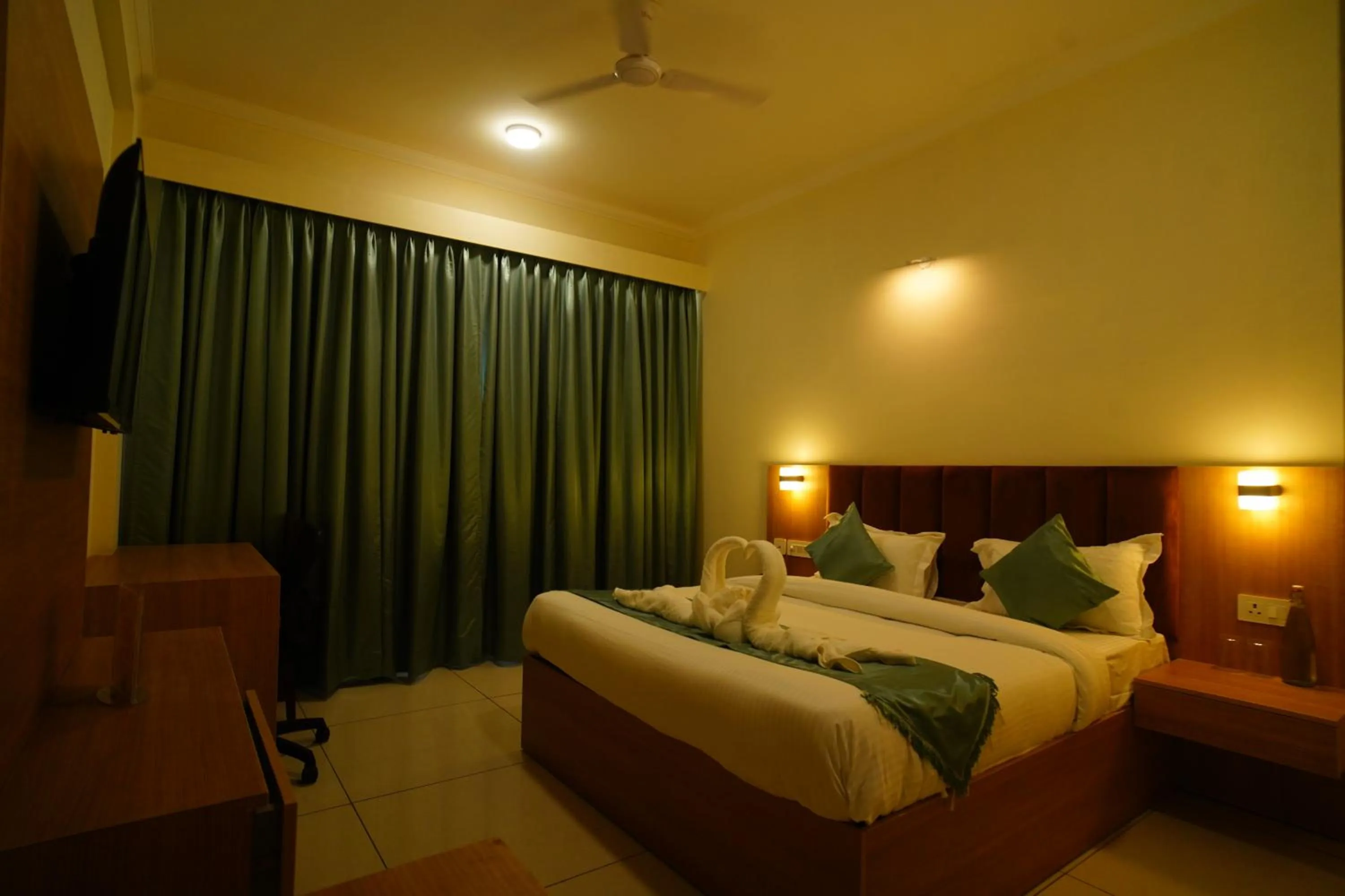 Bedroom, Bed in RR Galaxy