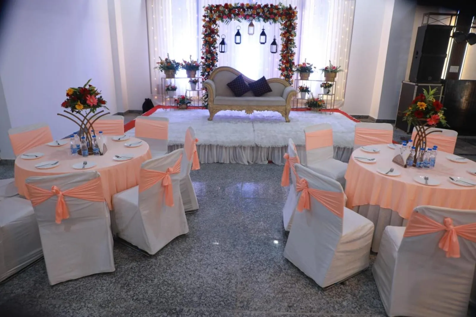 wedding in RR Galaxy