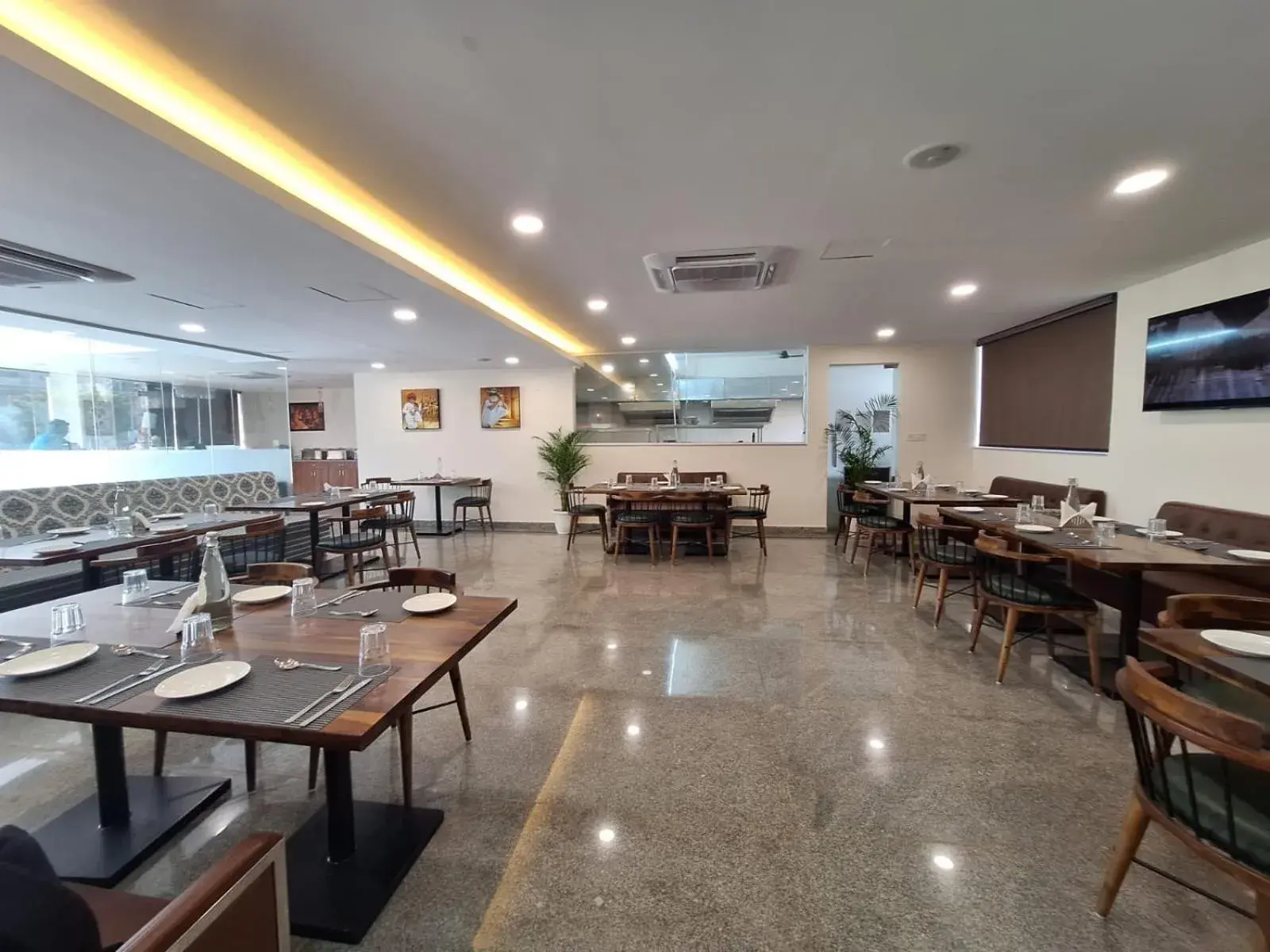 Restaurant/places to eat in RR Galaxy Restaurant/places to eat in RR Galaxy